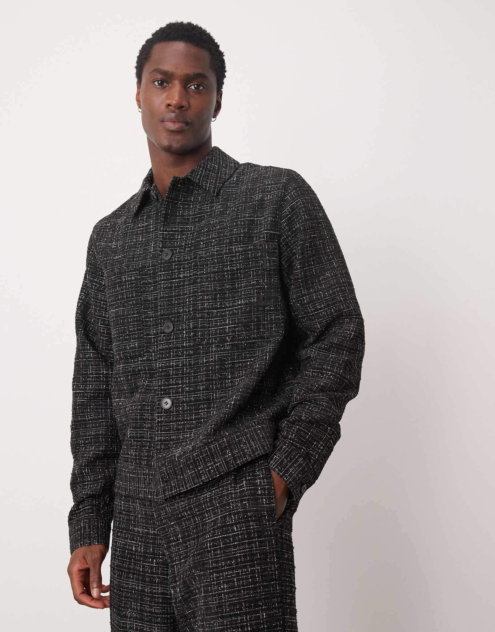 Элегантная брошь из букле с черным блеском от ASOS DESIGN - часть комплекта 15590₽