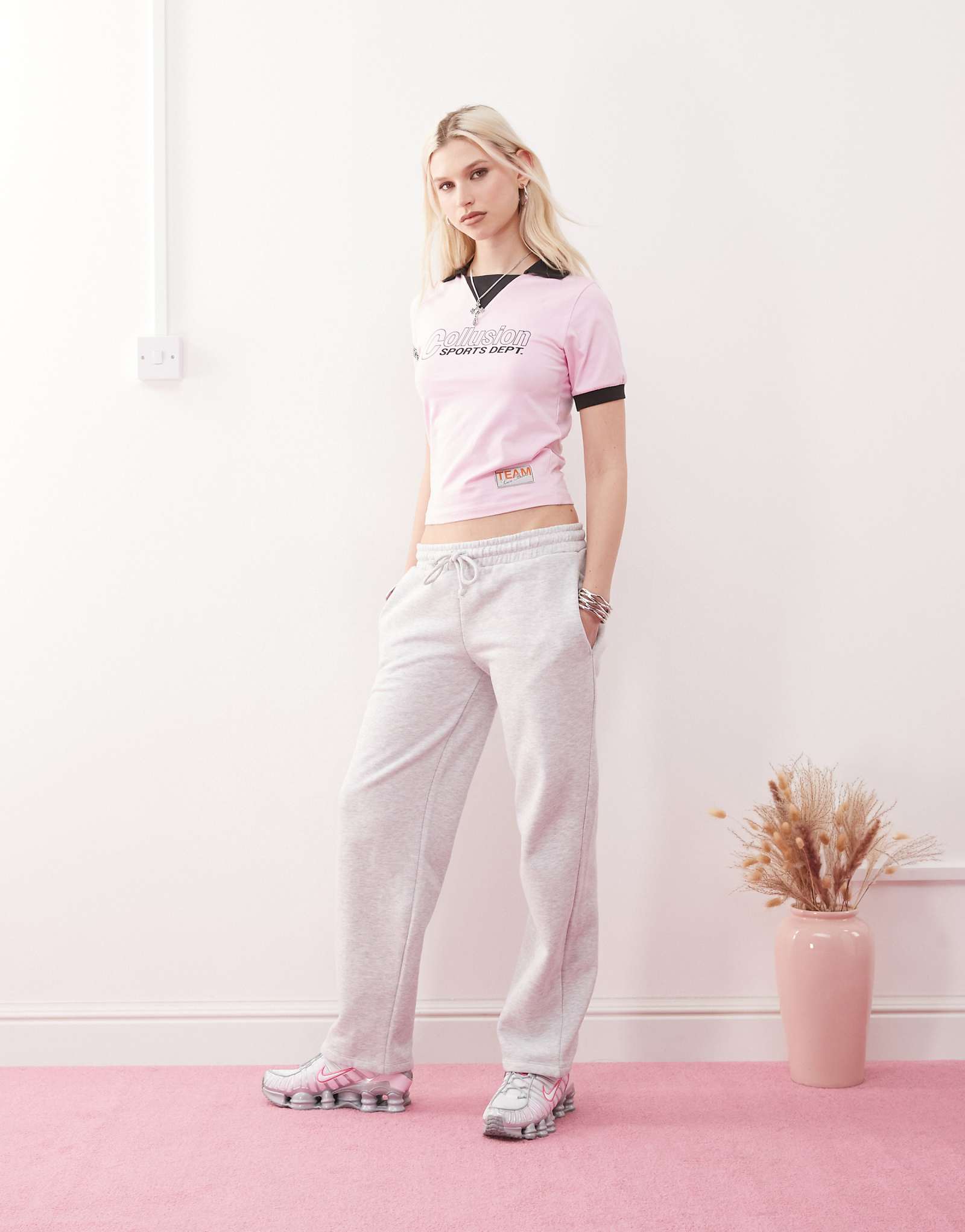 Спортивные брюки прямые COLLUSION из серого вереска