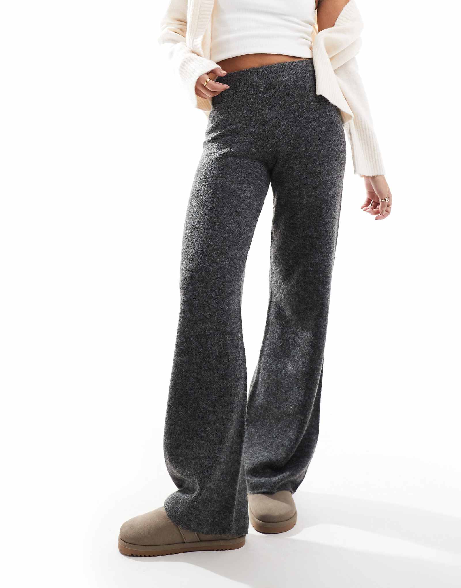 Трикотажные пышные брюки JJXX серого цвета 9190₽