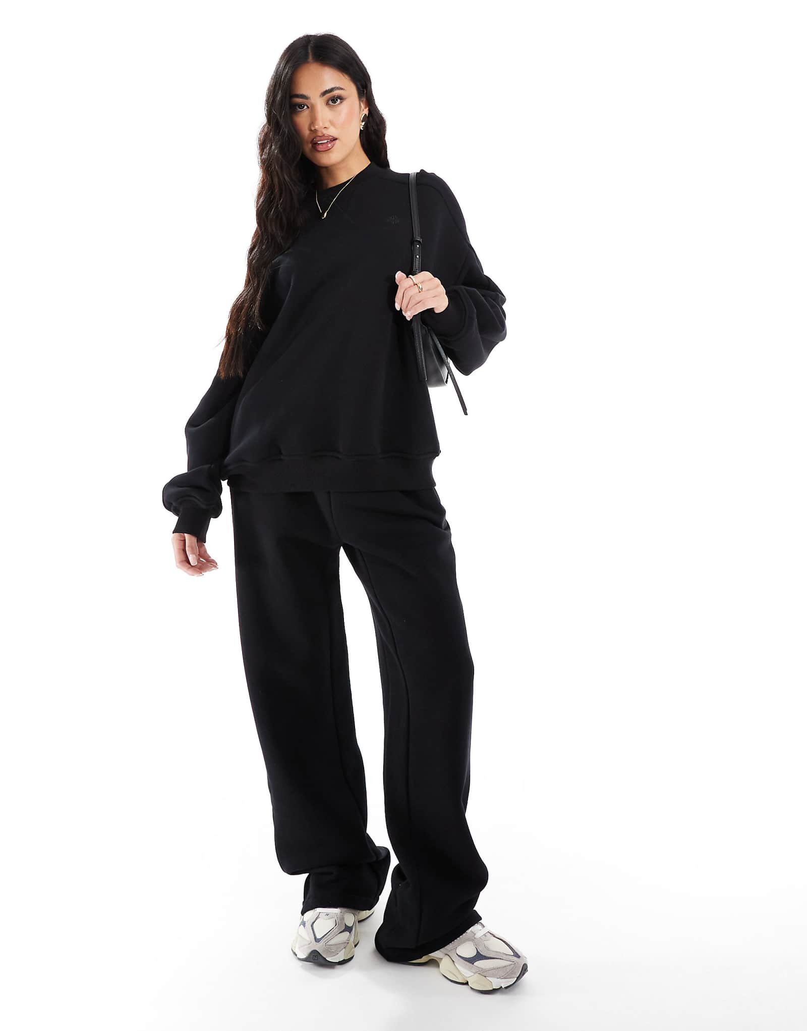 Черные спортивные брюки прямого кроя The Couture Club 14890₽