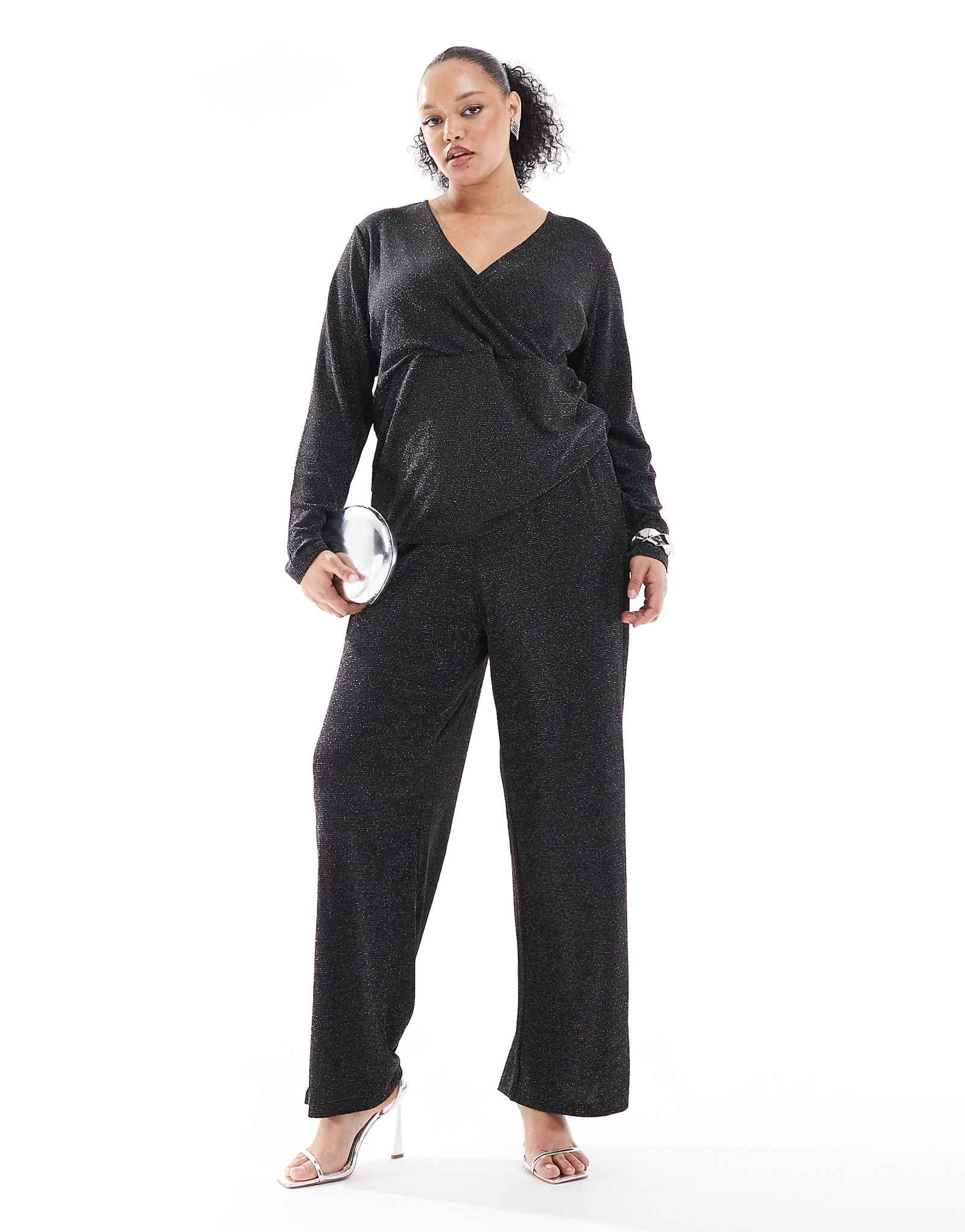 Широкие брюки Vero Moda Curve черного цвета с блестками - часть комплекта 5490₽