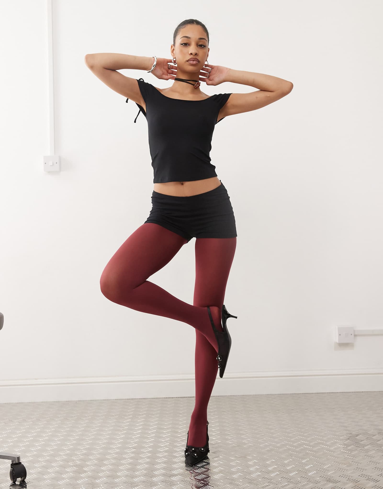 Мотель eunia micro short в черном цвете 7790₽