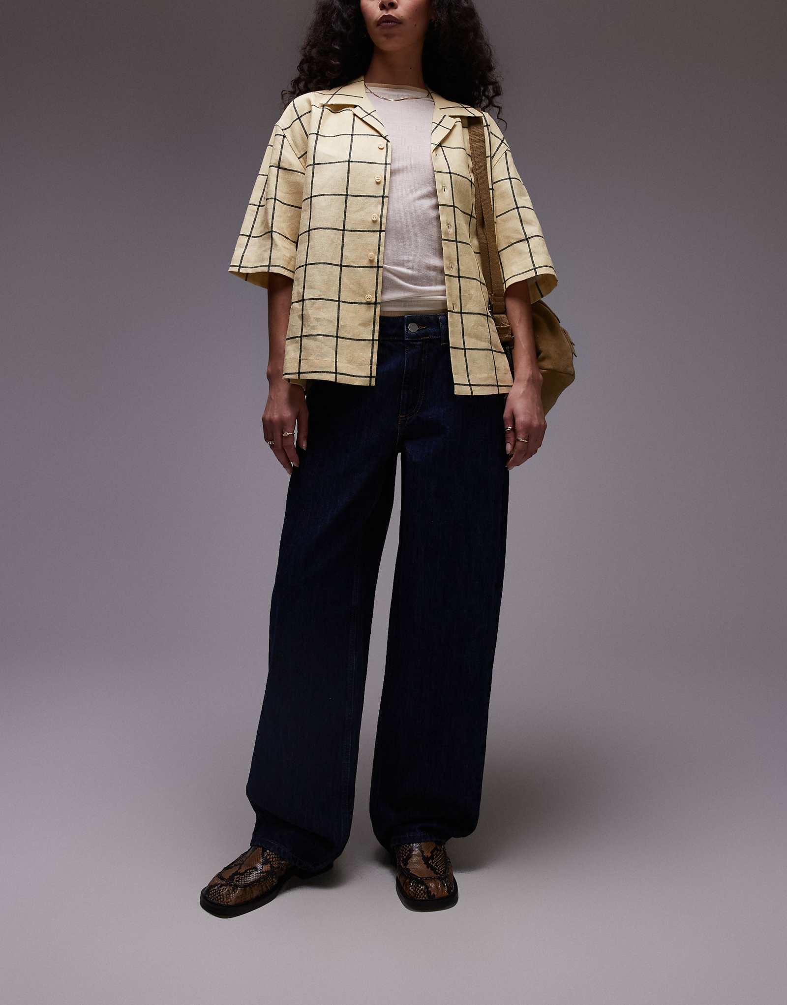 Джинсы Topshop cinch насыщенного синего цвета 6490₽