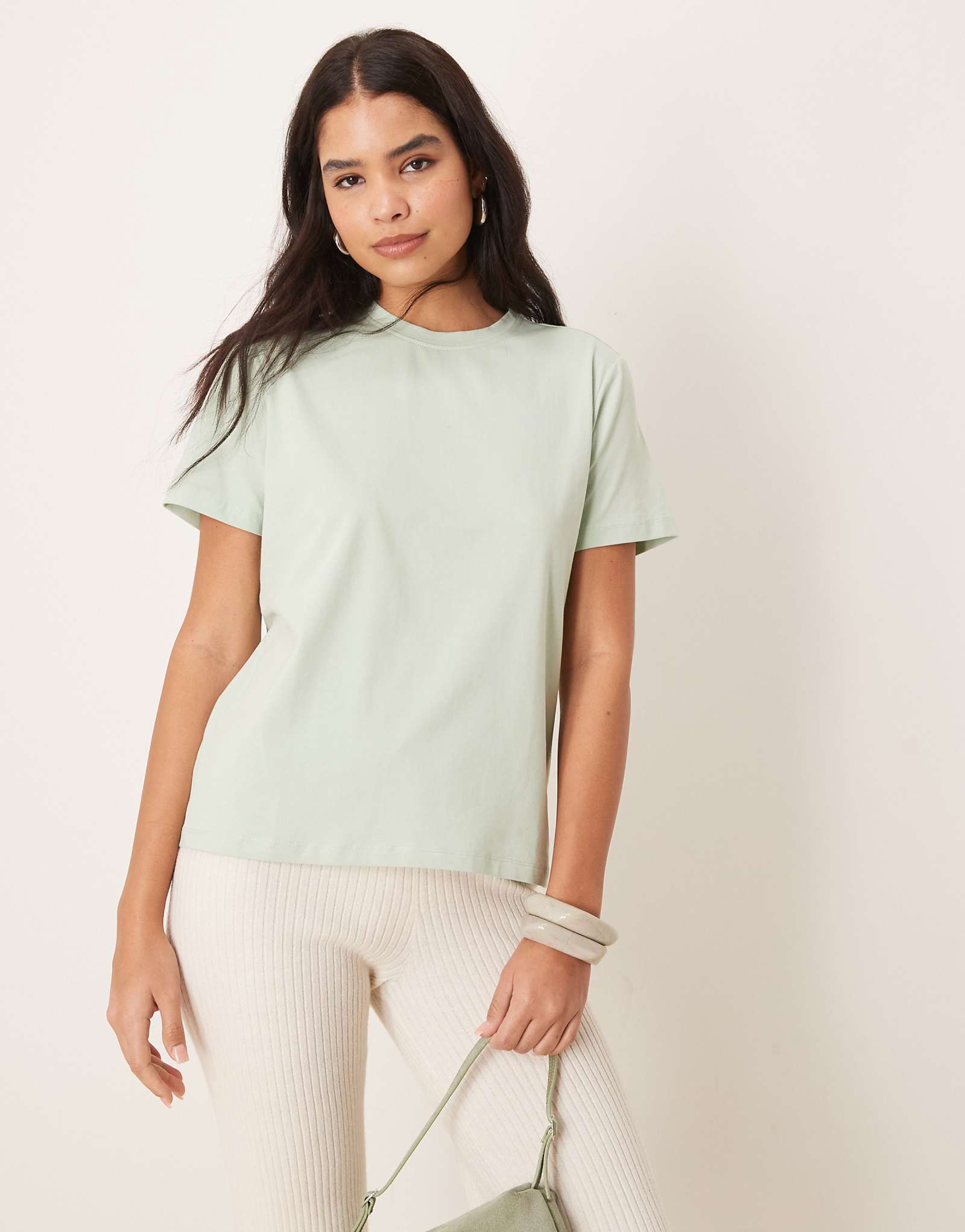 Футболка VILA boyfriend fit оверсайз темно-зеленого цвета 5890₽