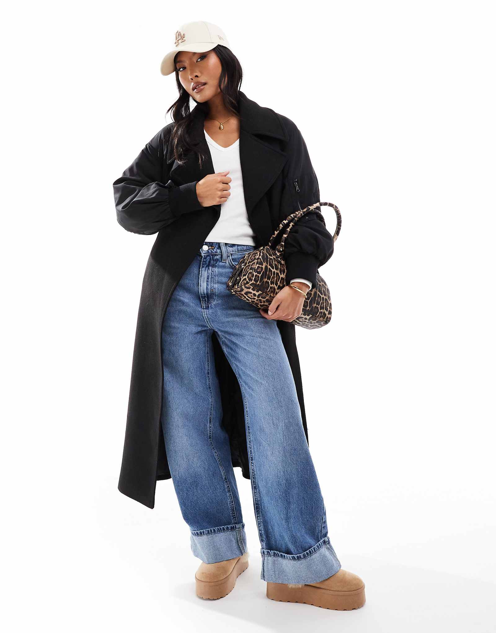 Лаконичное вечернее пальто-бомбер ASOS DESIGN сшитое вручную черного цвета 28390₽