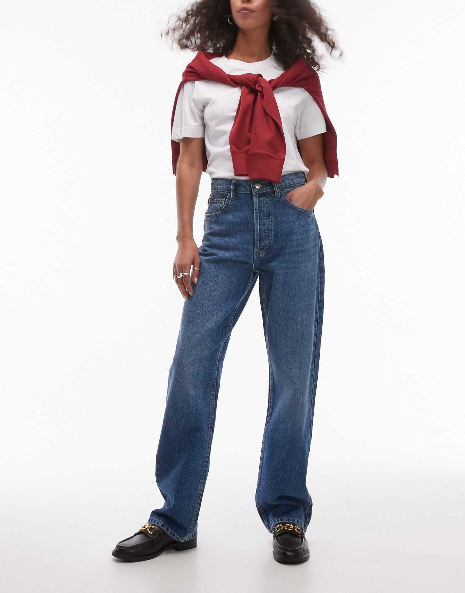 Прямые джинсы Kort с высокой посадкой от Topshop средне-синего цвета 16290₽