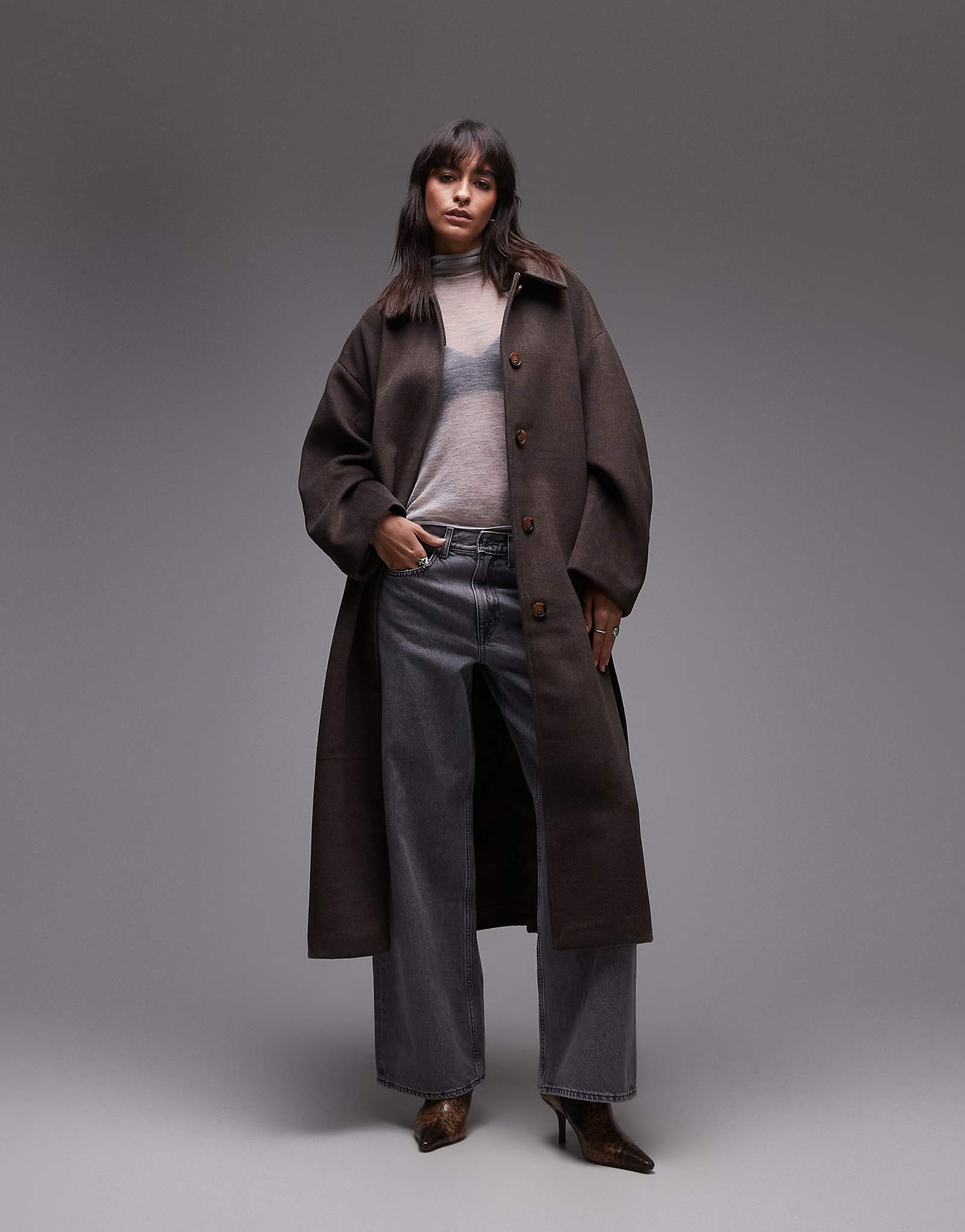 Вечернее пальто удлиненного силуэта с поясом от Topshop из нескольких цветов 24190₽