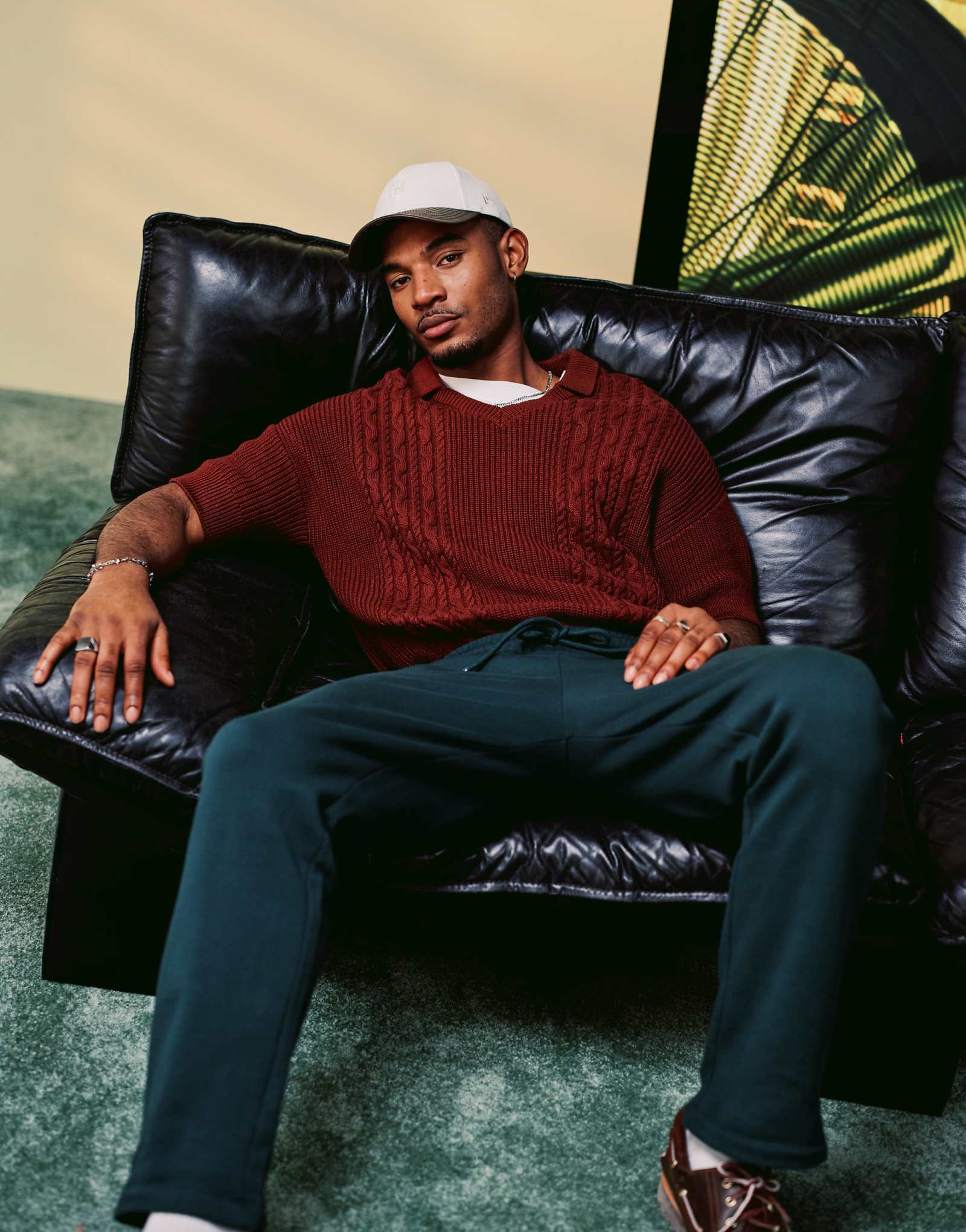 ДИЗАЙН ASOS поло свободного кроя из трикотажной ткани с вырезами на шее бордового цвета 7290₽