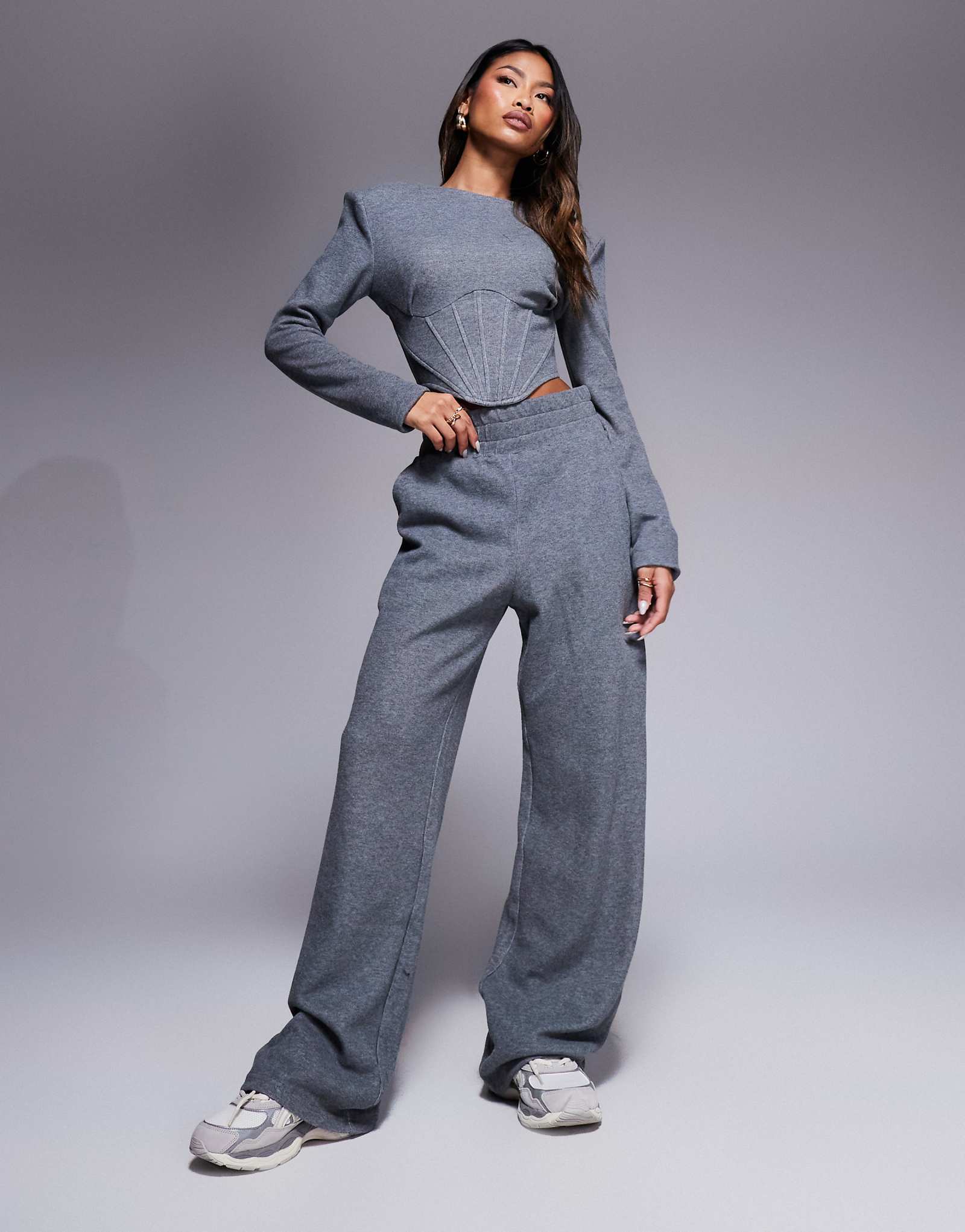 Корсетный топ с длинными рукавами и подкладкой на плечах Wanderdoll Constance цвета древесного угля - часть комплекта 14790₽