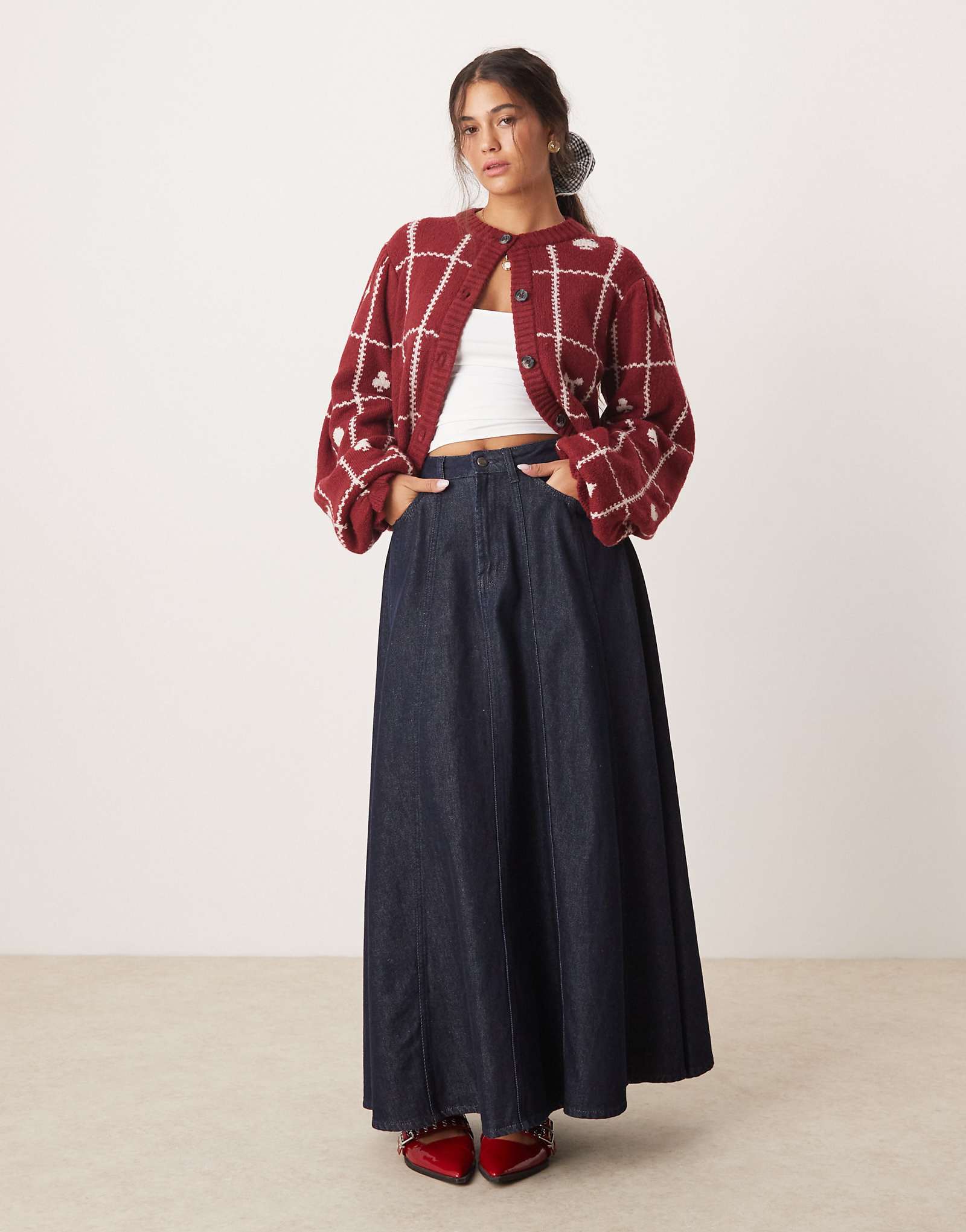 Темно-красный кардиган в стиле арлекина из неоновой розы