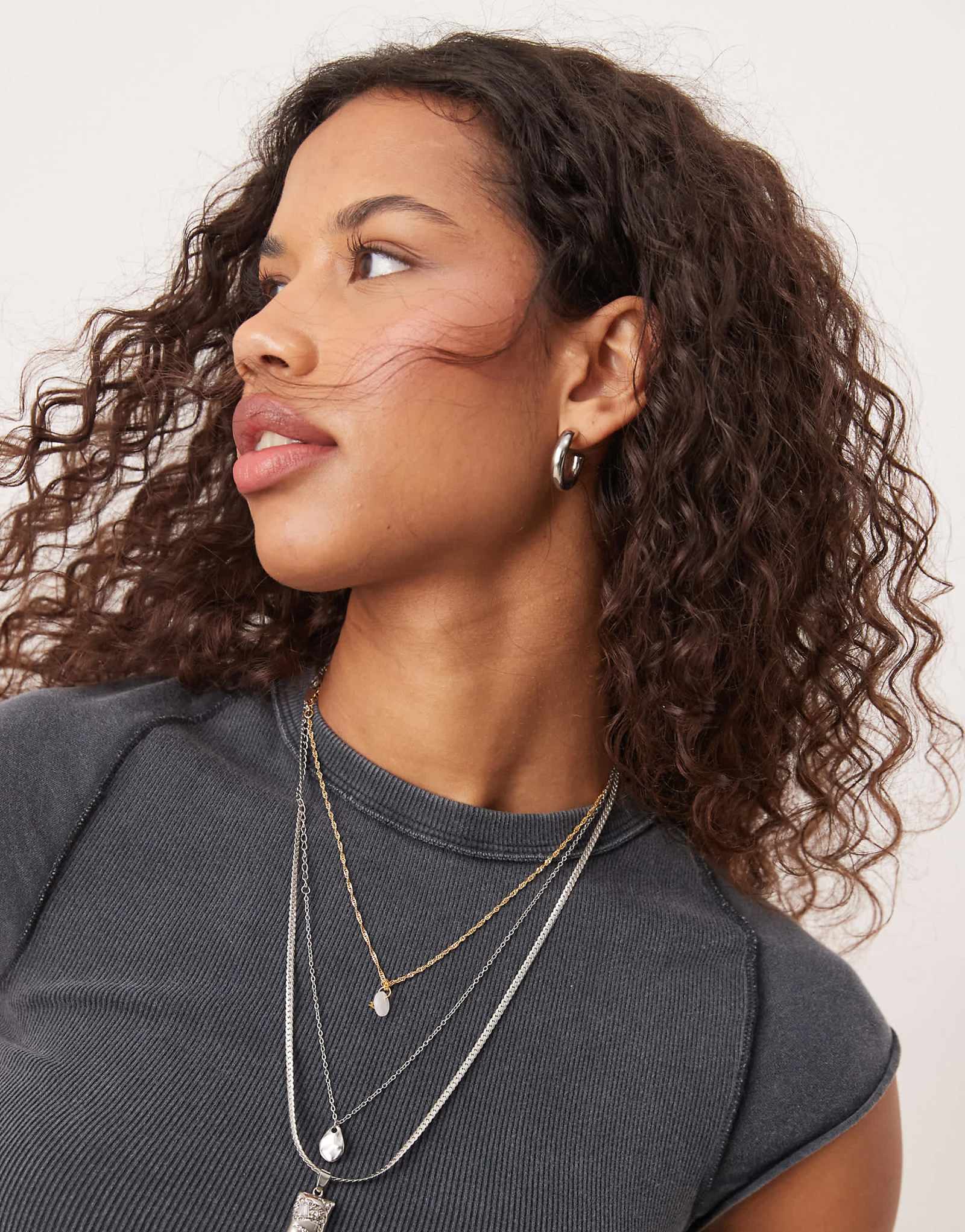 Детская футболка-реглан в рубчик Free People черного цвета выстиранная 5890₽