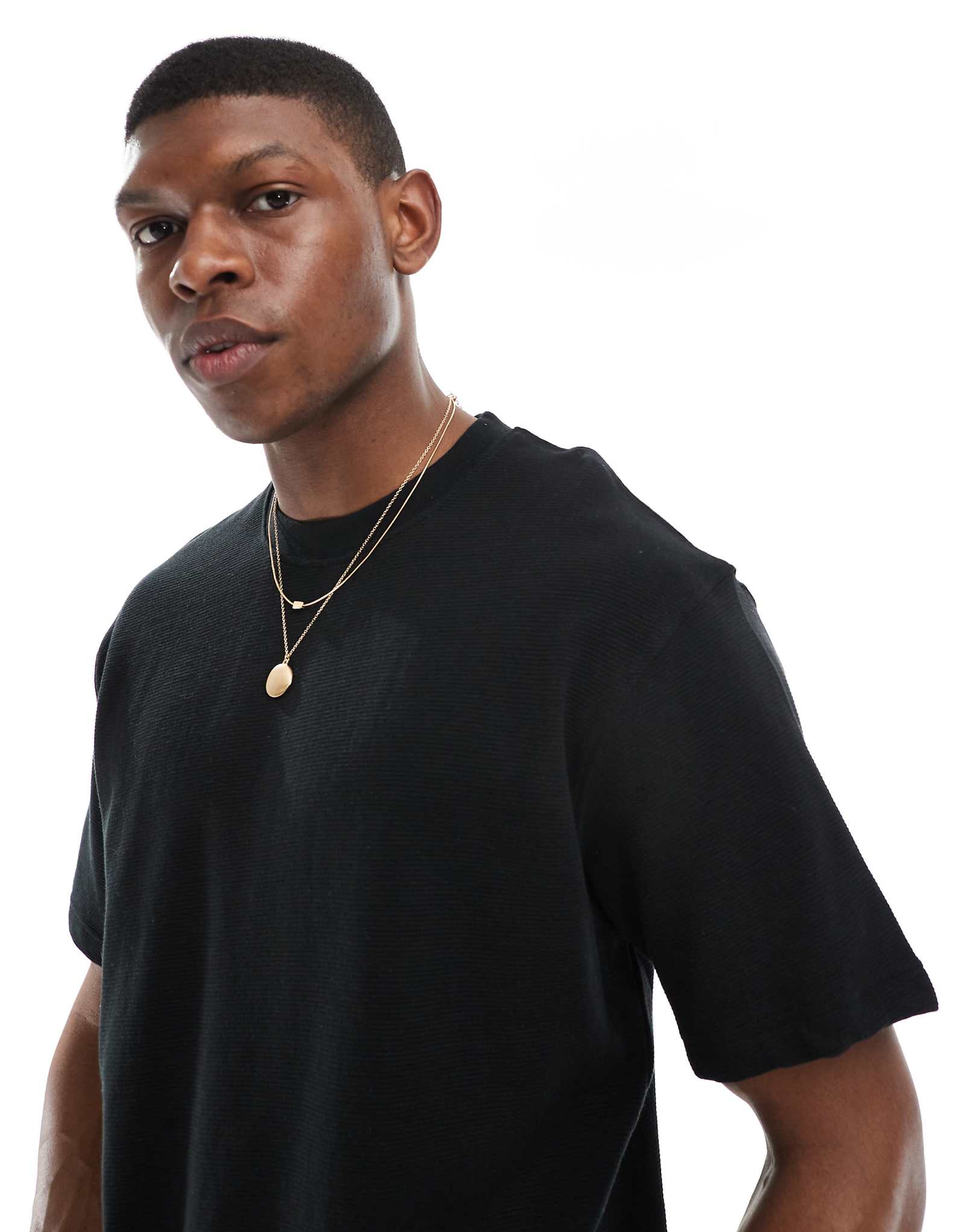 Оттоманская футболка с текстурой Pull-Bear черного цвета