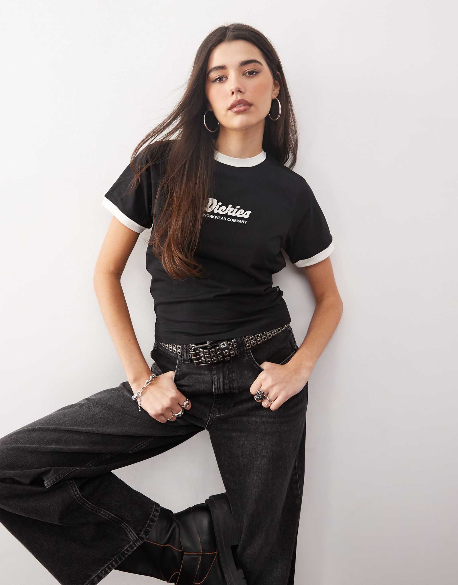 Укороченная футболка Dickies Lewistown черного цвета 6090₽