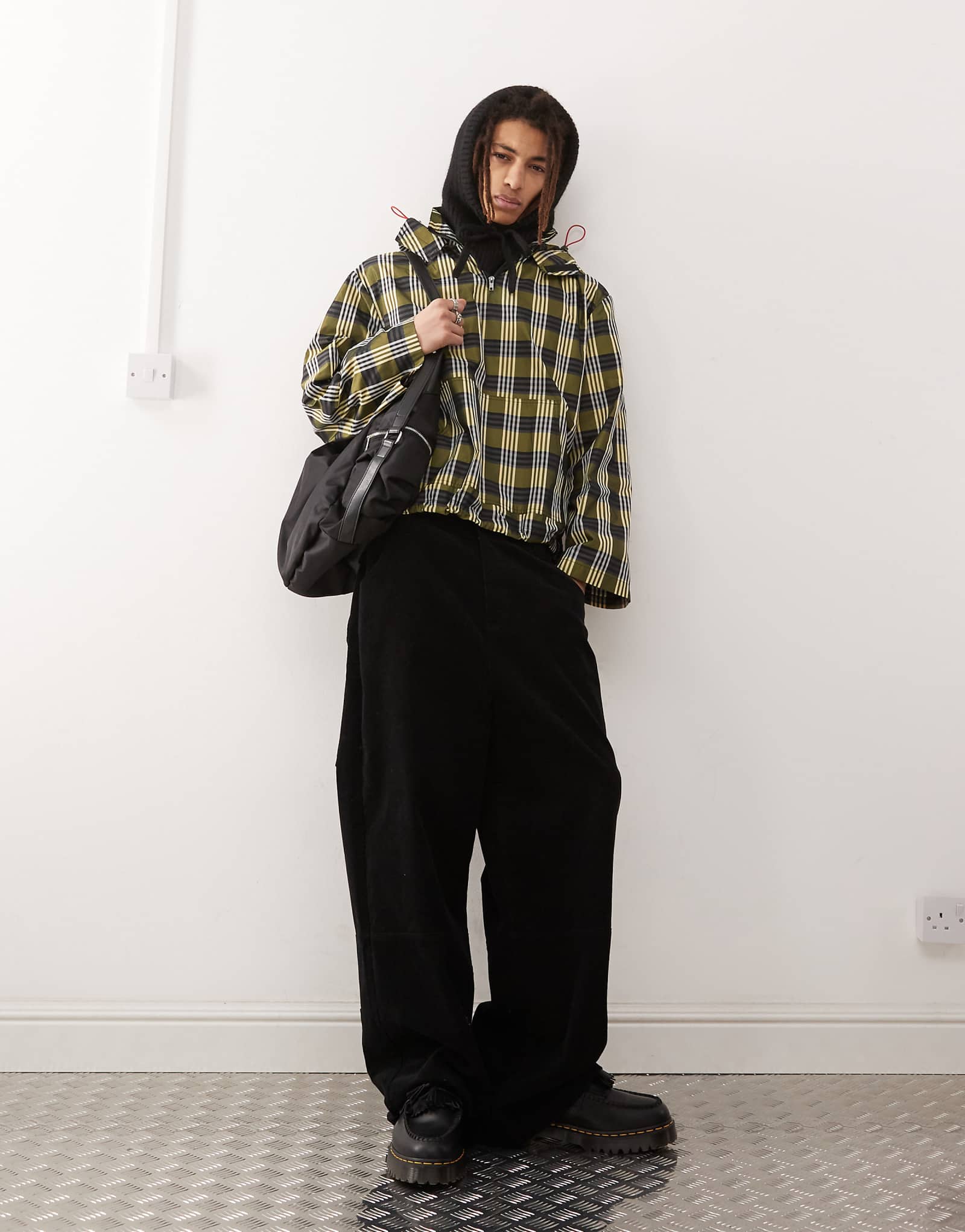 Пиджак в желтую клетку с накладными карманами от COLLUSION 22290₽