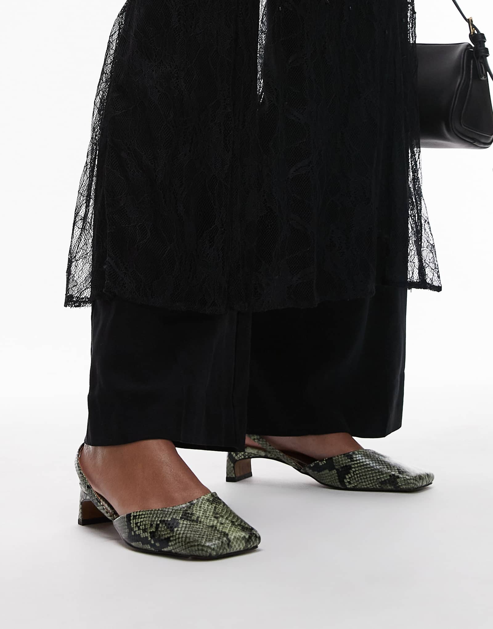 Туфли на среднем каблуке Topshop Diana с квадратным носком и змеиным принтом цвета хаки 5990₽