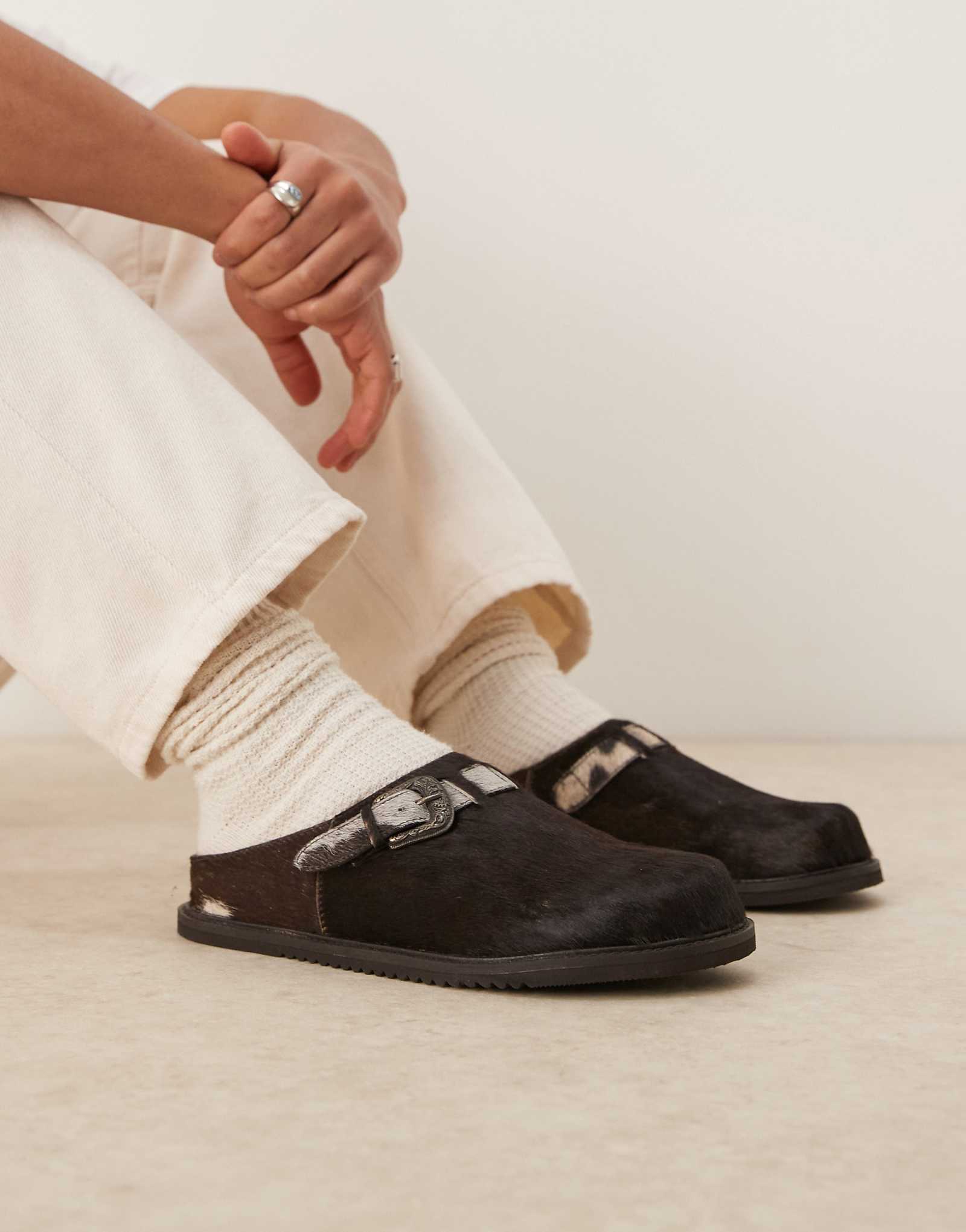 Дизайнерские сабо для мула премиум-класса ASOS из коровьей шерсти с пряжкой 12890₽