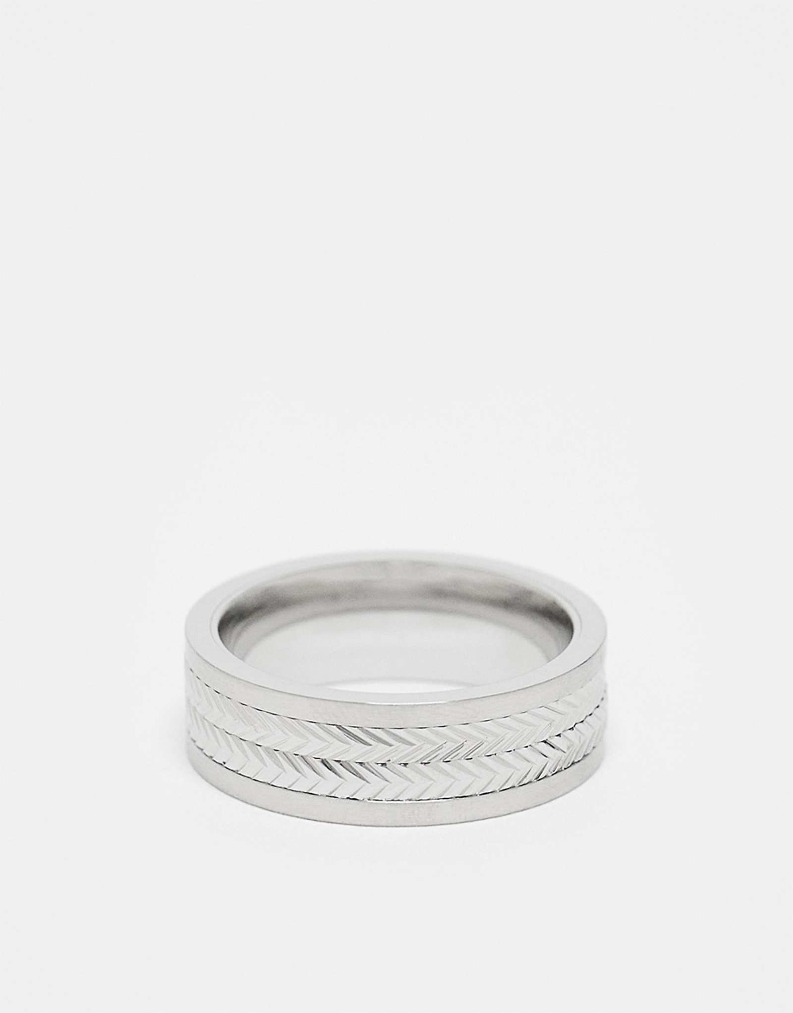 ASOS DESIGN водонепроницаемое кольцо с часовым механизмом из нержавеющей стали с гравировкой серебристого оттенка 4690₽