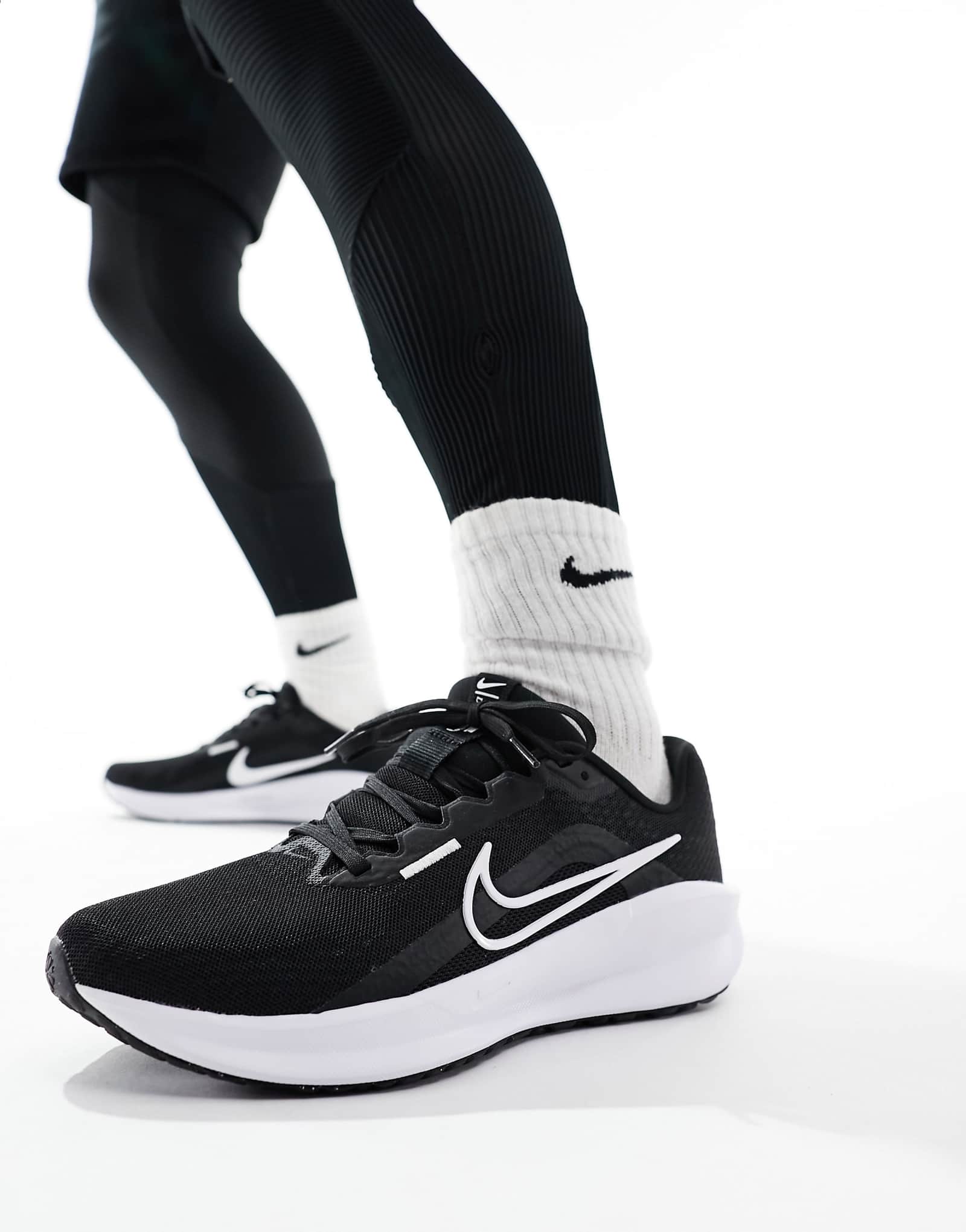 Nike Running Downshifter 13 - black 8890₽