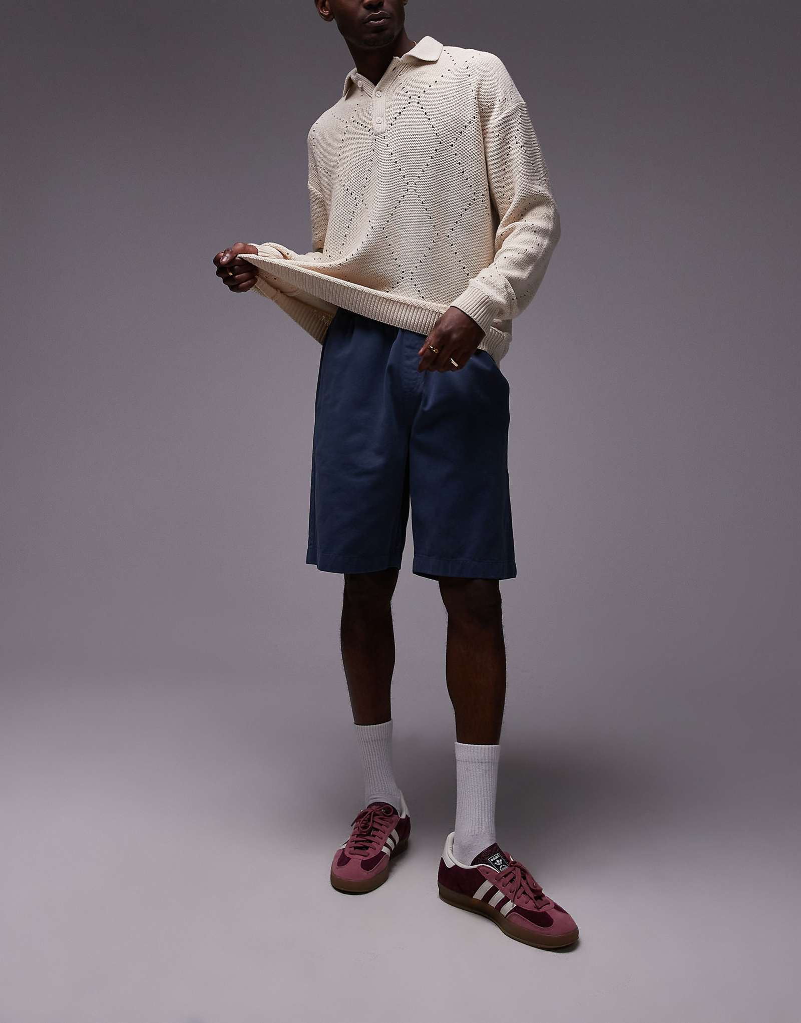 Топман выстирал хлопчатобумажную рубашку синего цвета 5090₽