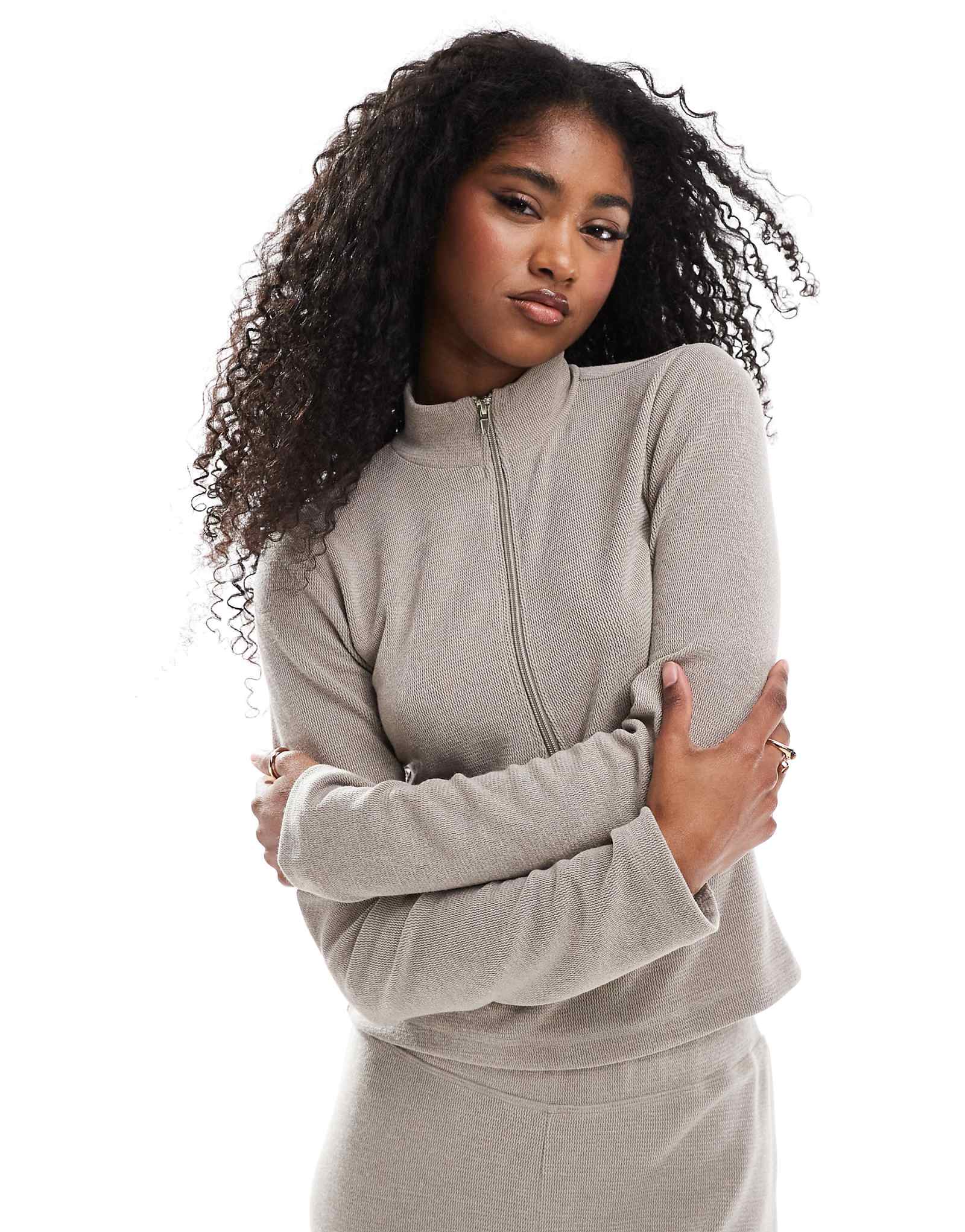 Топ Miss Selfridge с застежкой-молнией в рубчик из мягкого на ощупь материала mushroom - часть комплекта 3690₽