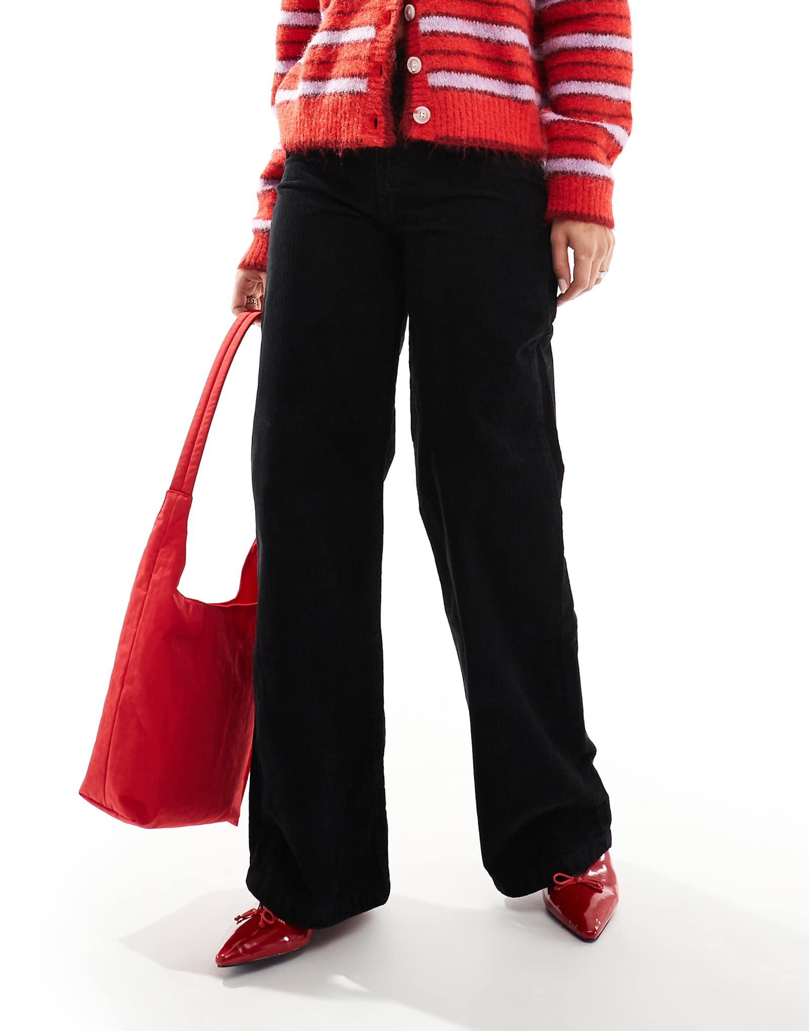 Широкие брюки DTT Silvia cord черного цвета 7690₽