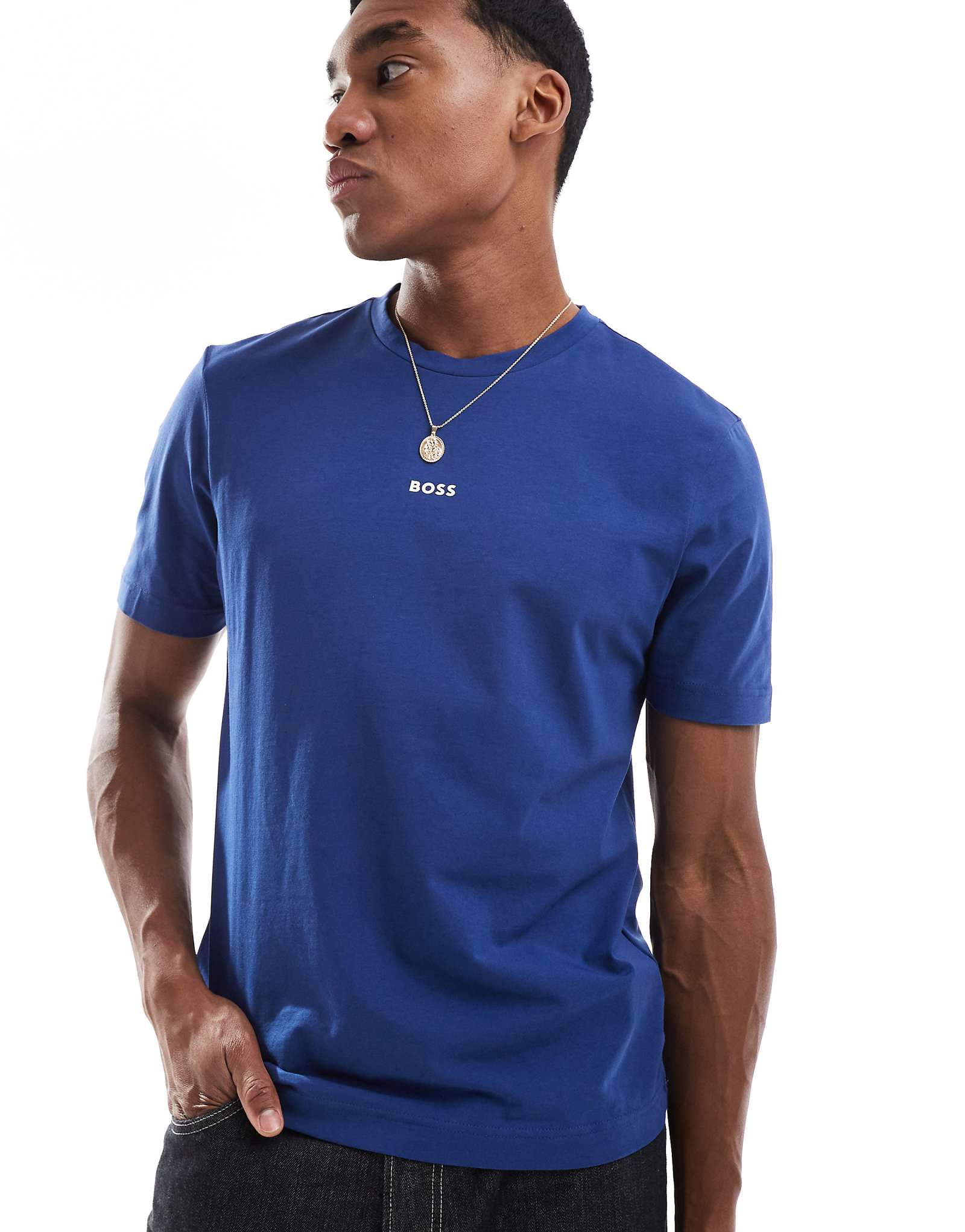 Футболка BOSS Orange Tchup темно-синего цвета 11390₽