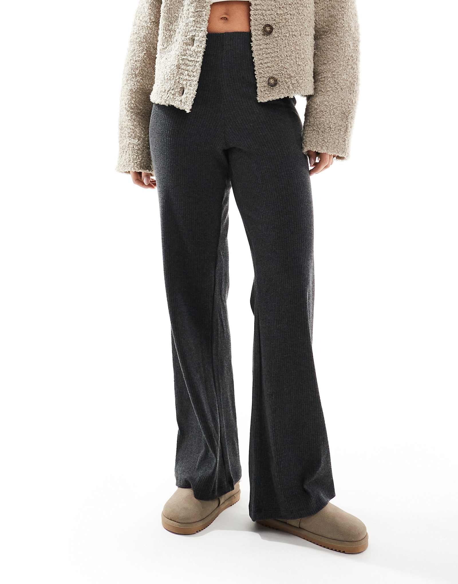 Широкие брюки Brave Soul в рубчик цвета древесного угля 7390₽