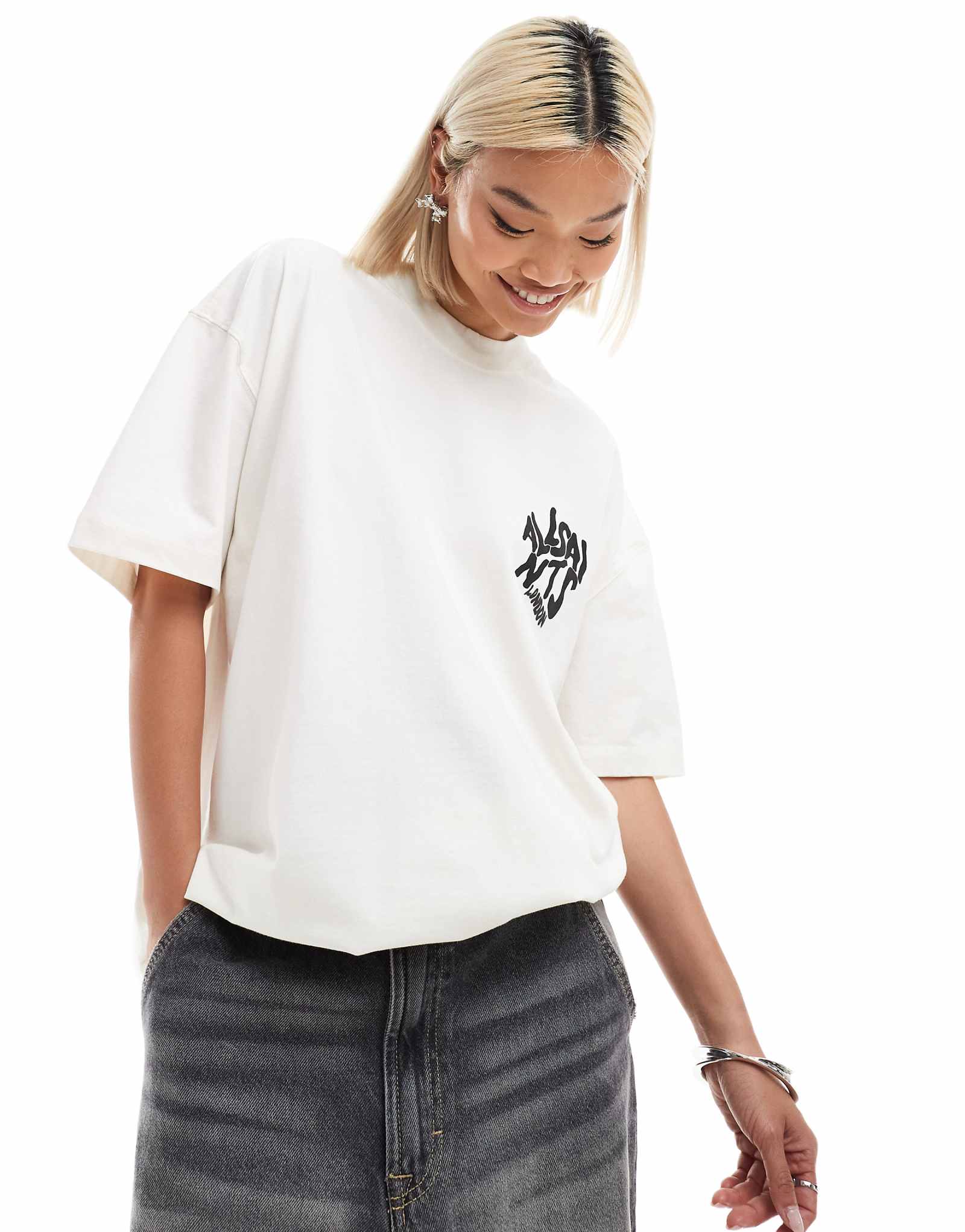 Белая футболка с принтом AllSaints Orlando на спине 14090₽