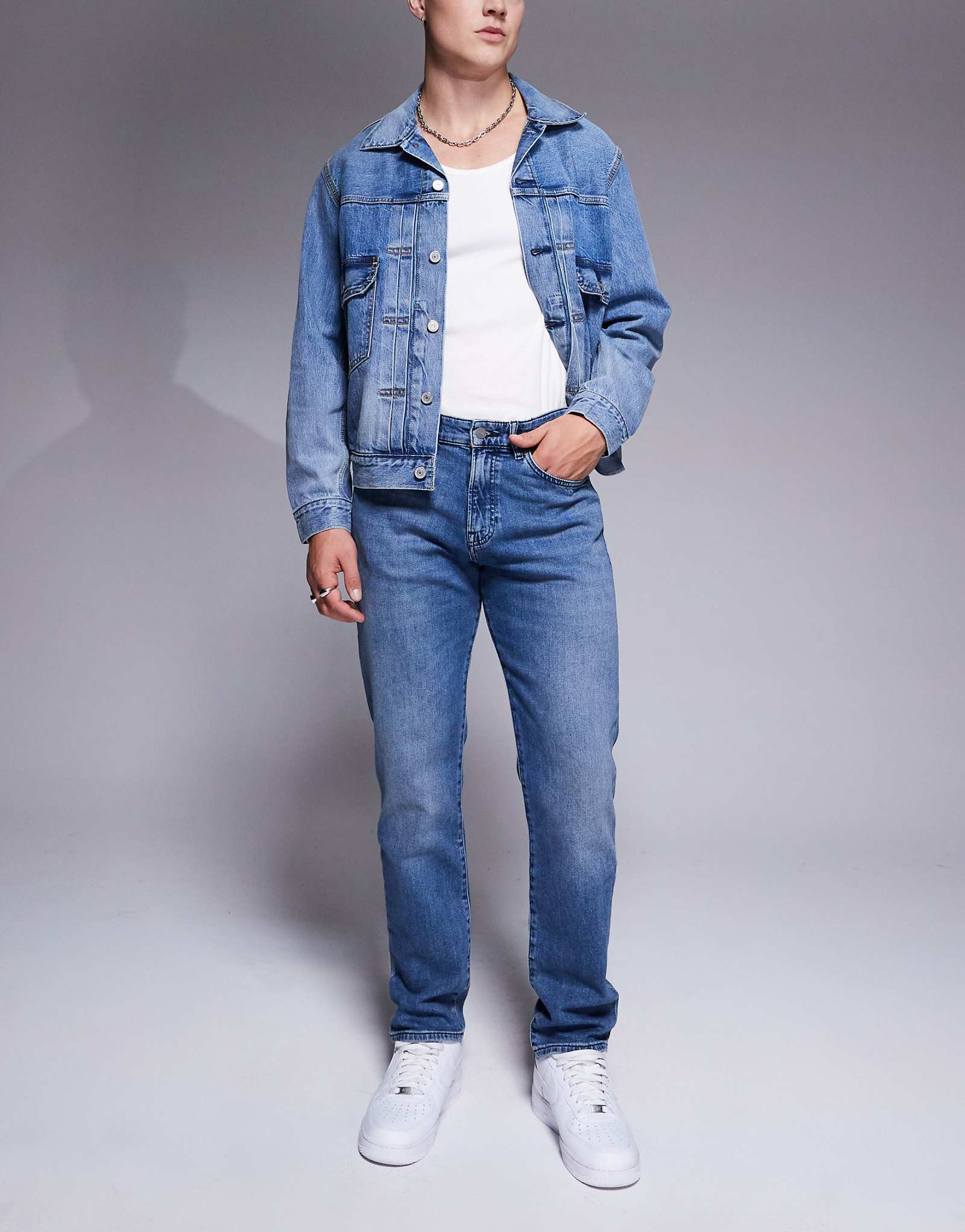 Джинсы BOSS Orange Re.Maine обычной посадки после средней стирки