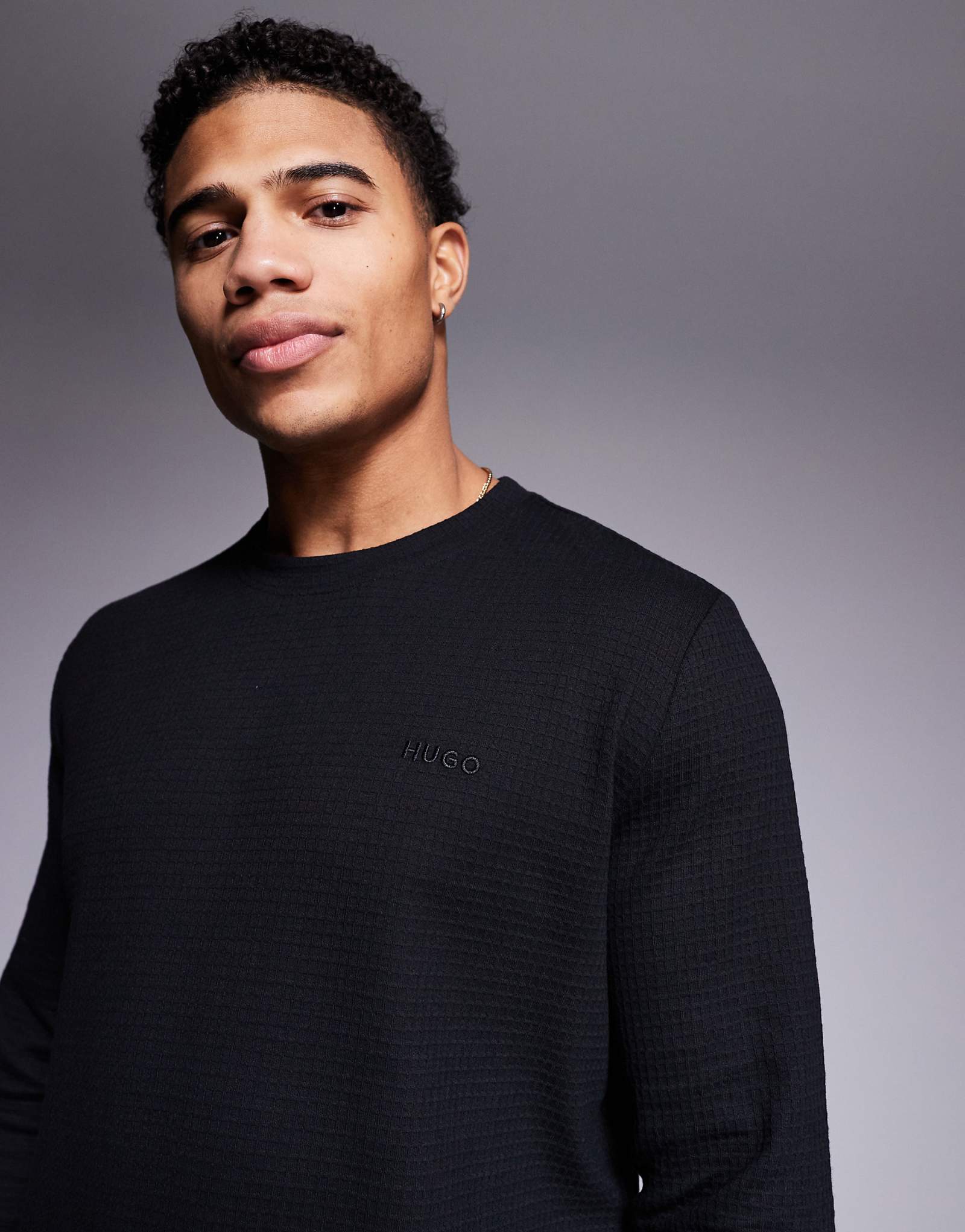 Черный топ с длинным рукавом HUGO Bodywear Austin - часть комплекта 9090₽