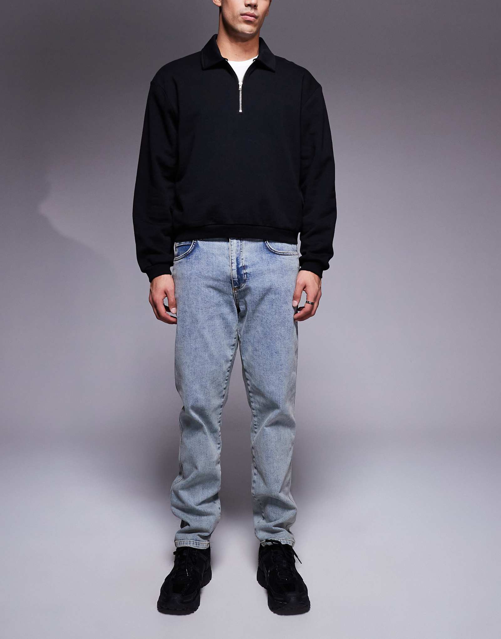 Джинсы зауженного кроя River Island светло-голубого цвета 4590₽