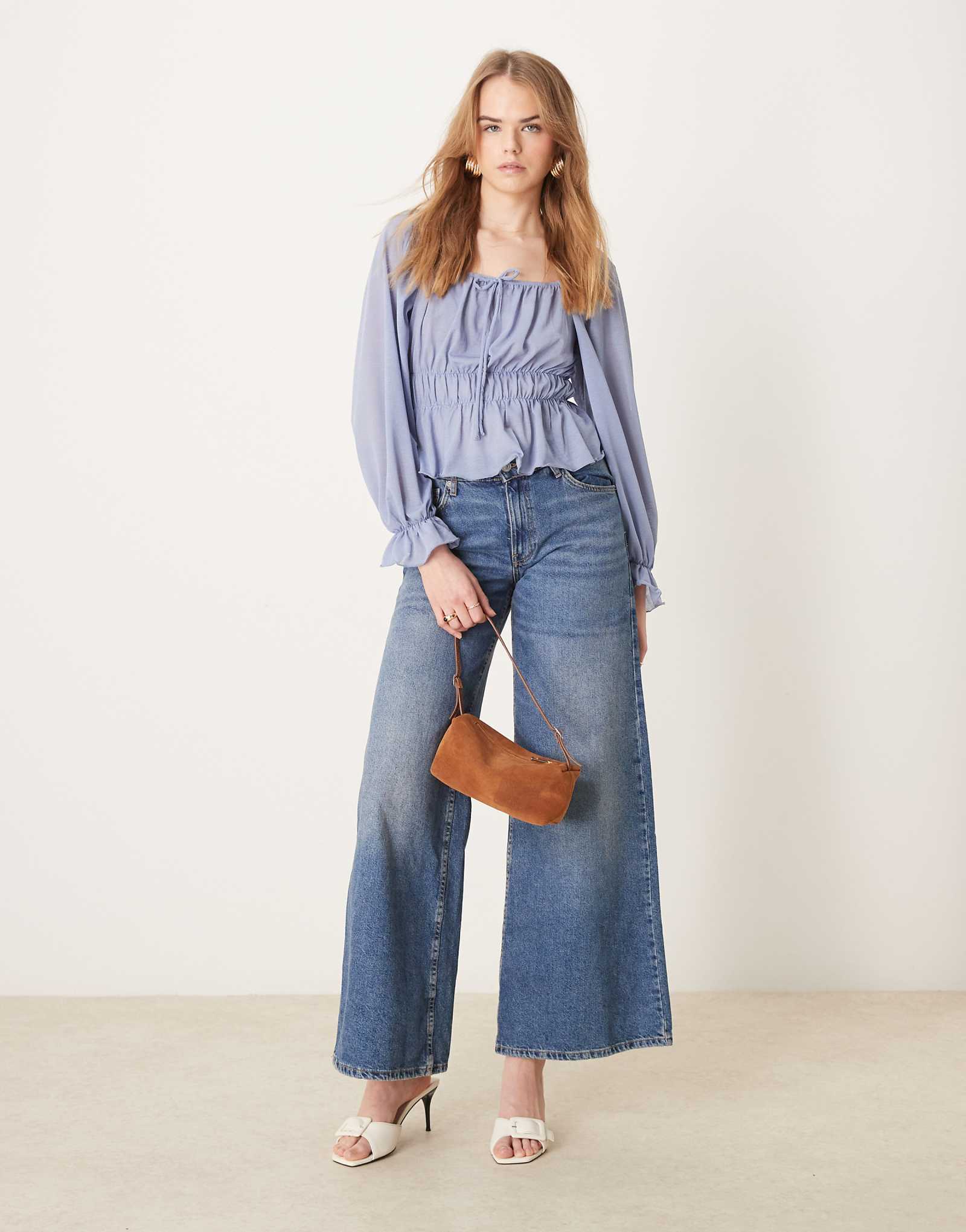 Блузка с квадратным вырезом и рукавами-шариками Nobodys Child темно-синего цвета 9490₽