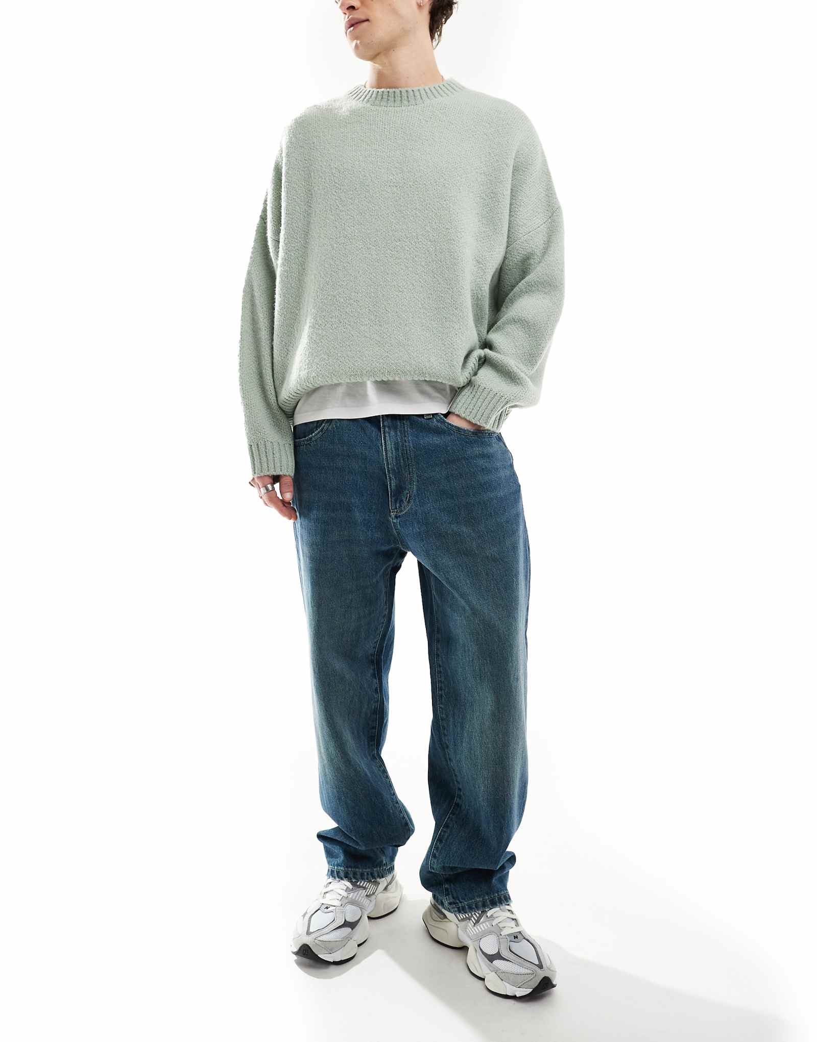 Джинсы свободного кроя Pull-Bear синего цвета 3590₽