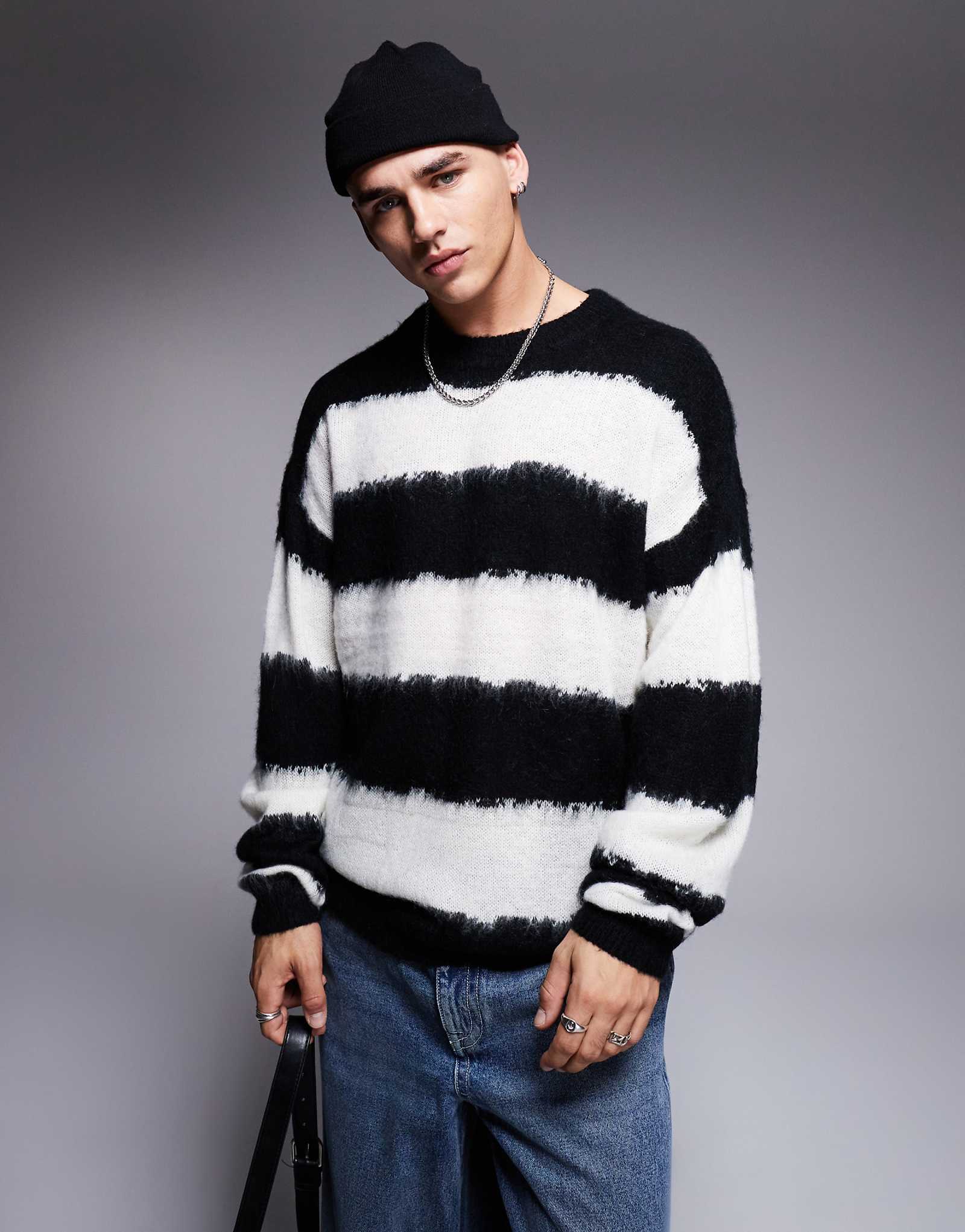 Черно-белый вязаный свитер в полоску оверсайз от HUGO BLUE Somi