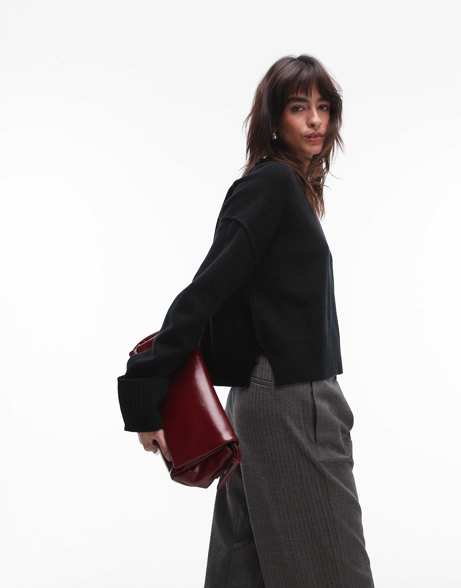 Шерстяной свитер с круглым вырезом ARKET черного цвета 19990₽