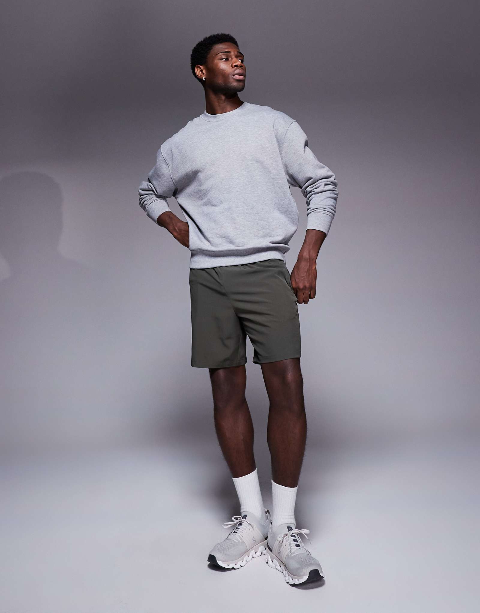 Быстросохнущая тренировочная толстовка оверсайз в тяжелом весе ASOS 4505 вересково-серого цвета 7590₽