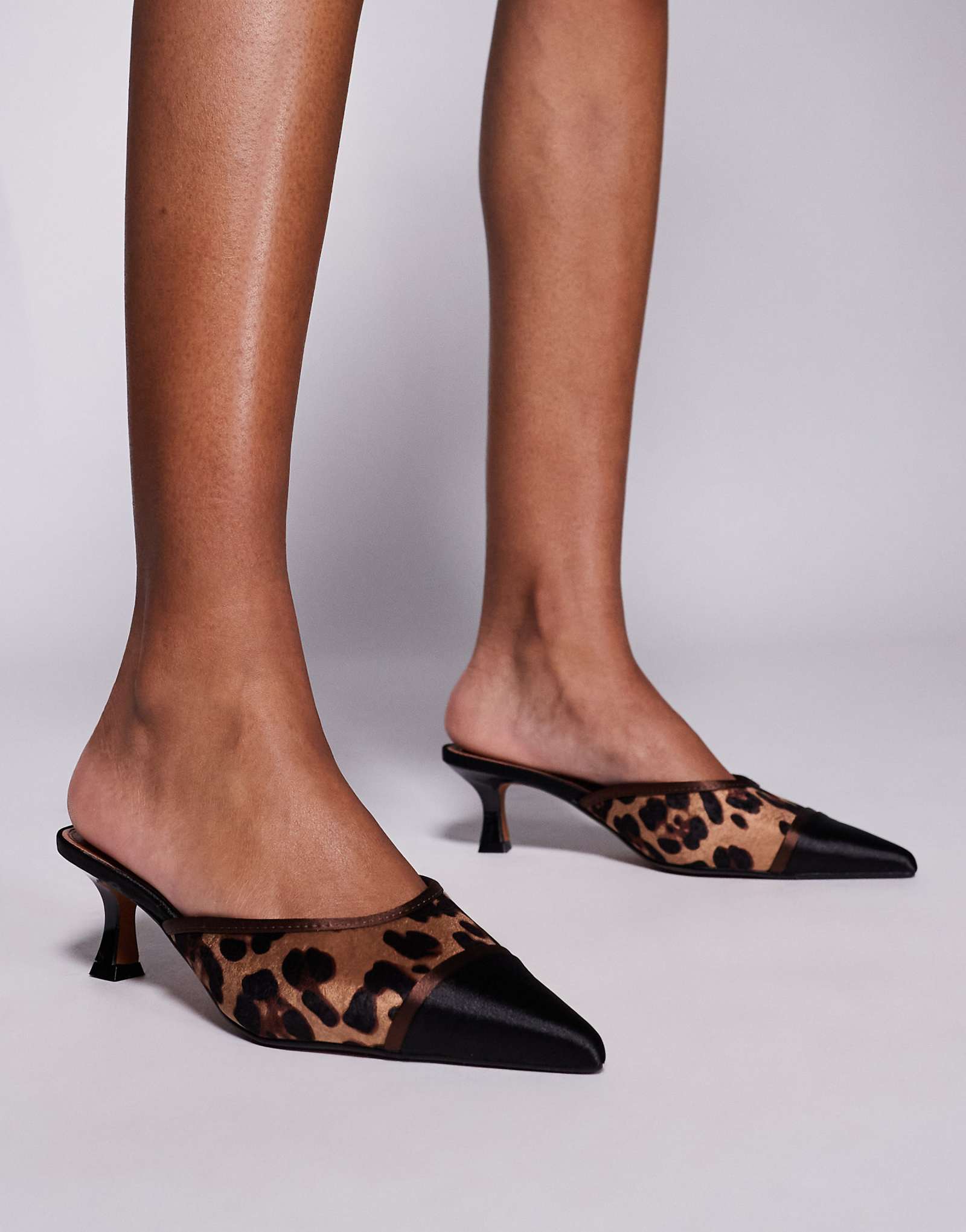 Туфли-лодочки River Island с леопардовым принтом 11490₽