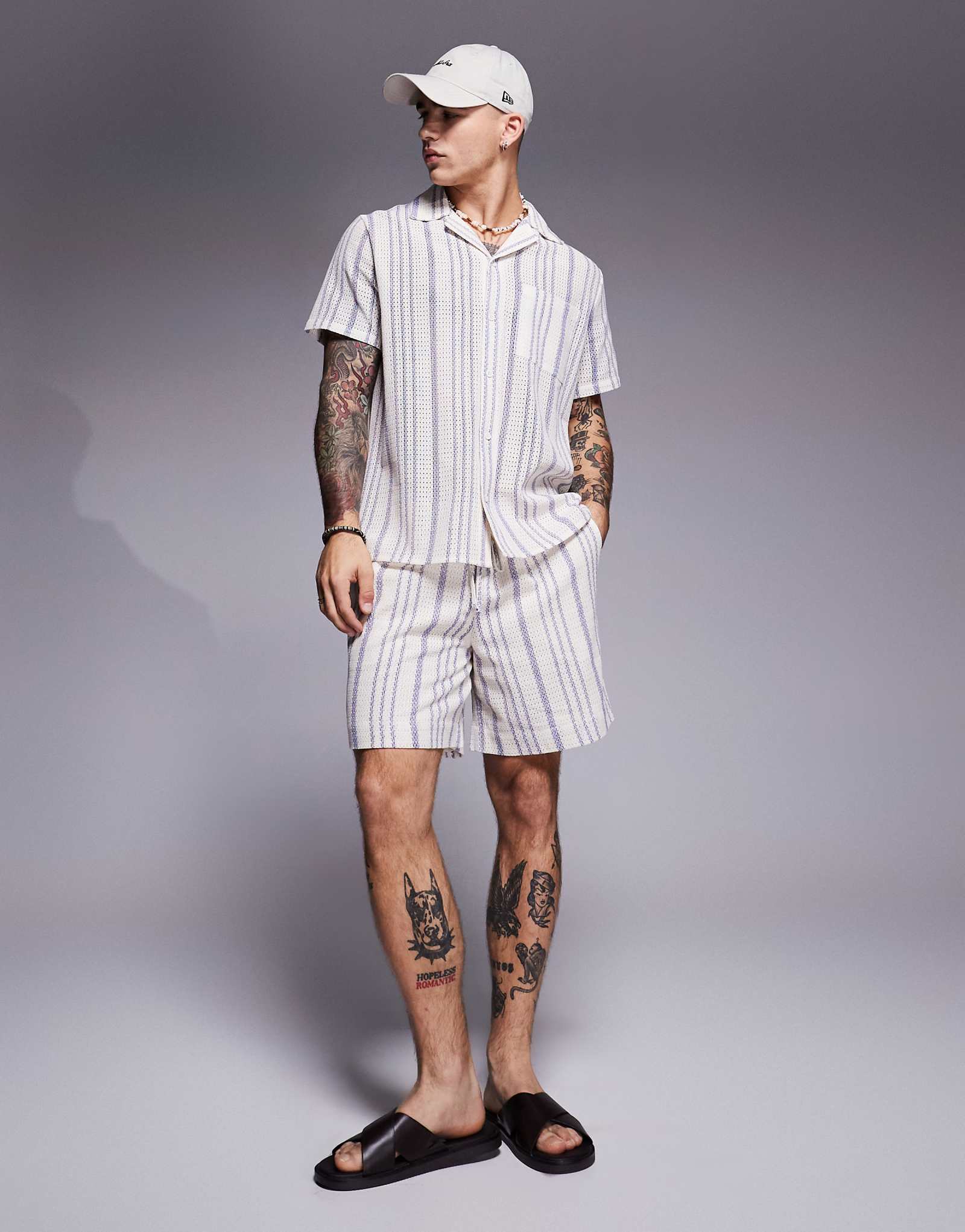 Пляжные шорты South Beach в кремовую и синюю полоску - часть комплекта 5290₽