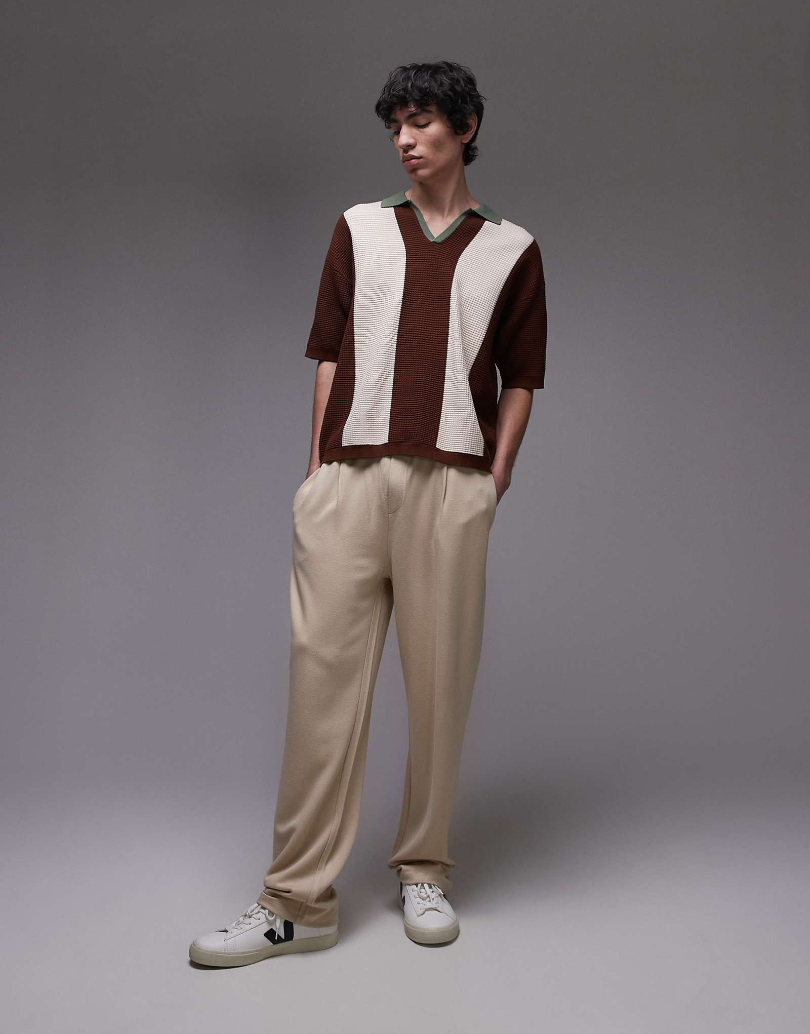 Спортивные брюки Topman premium с прямыми штанинами из саржи в камне 3790₽