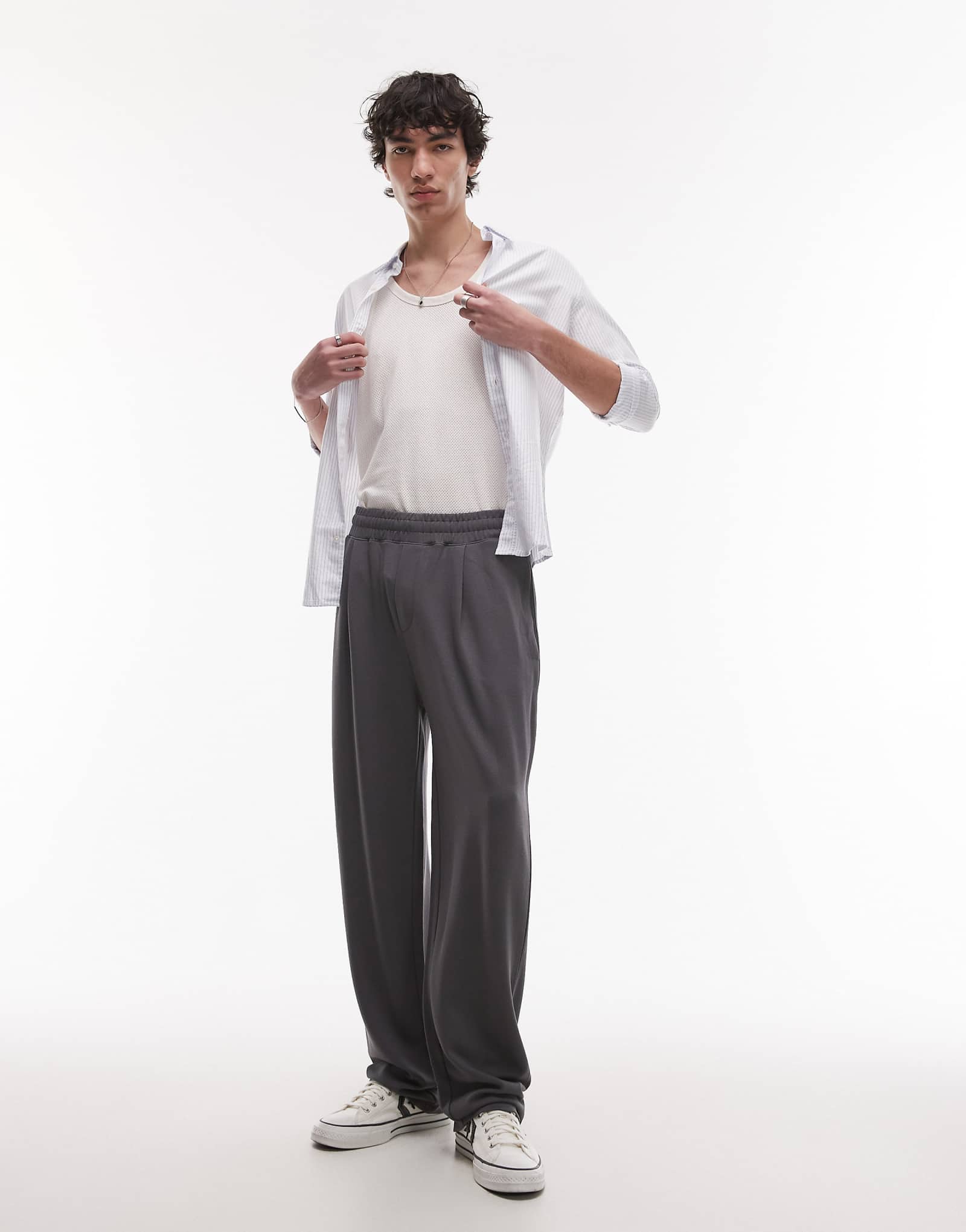 Спортивные брюки Topman premium прямого кроя из саржи цвета древесного угля 6590₽