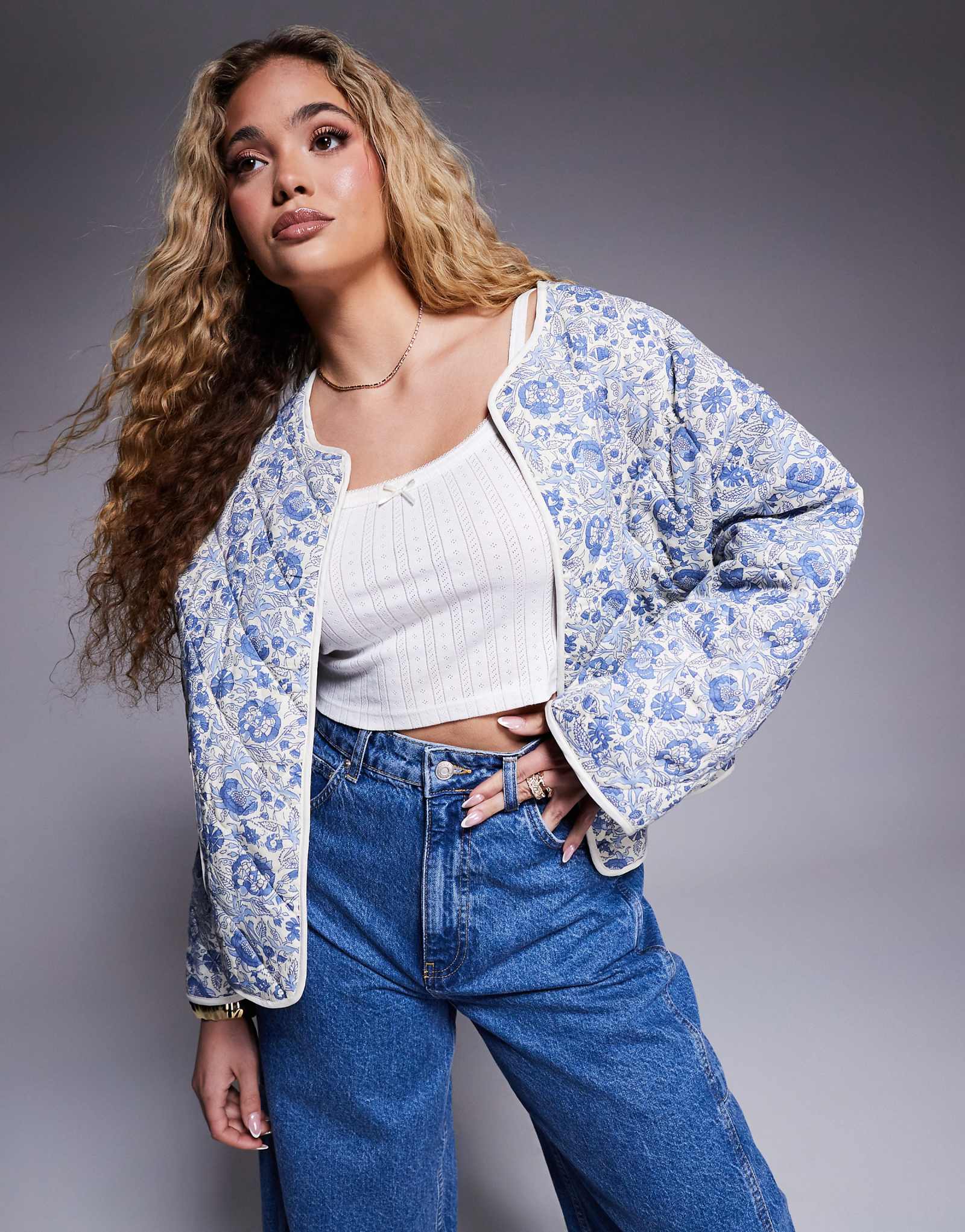 Двустороннее домашнее пальто с цветочным рисунком River Island синего цвета 19590₽