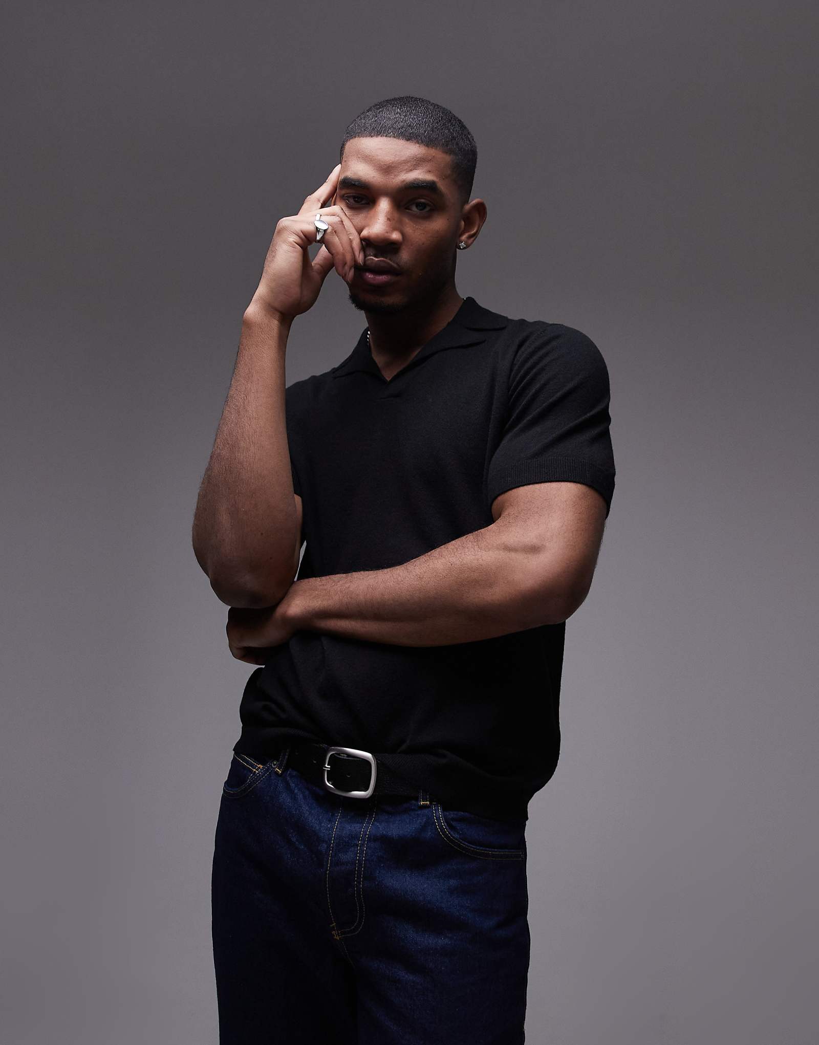 Трикотажная открытая рубашка revere Topman с коротким рукавом черного цвета 8790₽