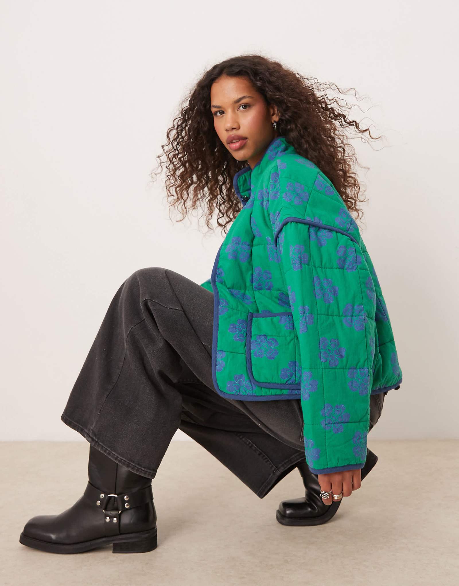 Стеганая куртка Free People Chloe с цветочным принтом в сочетании с травой 40390₽