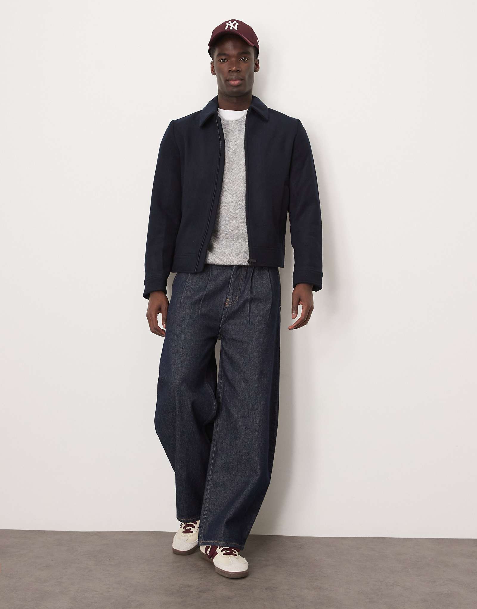 Тренерская куртка из отборной шерсти Homme темно-синего цвета 36990₽