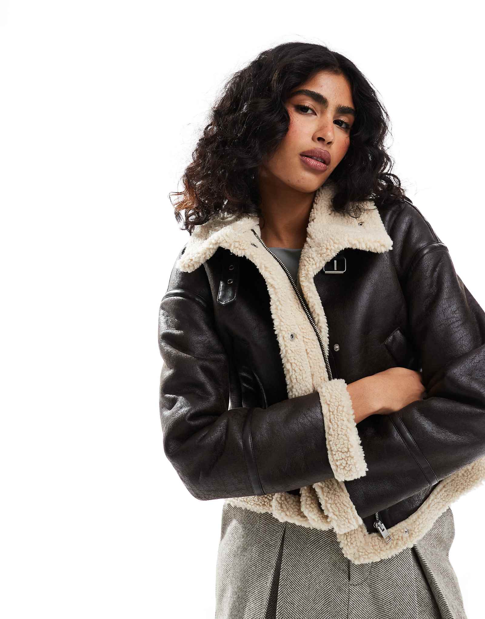 Коричневая куртка-авиатор на подкладке из плюшевого мишки JJXX