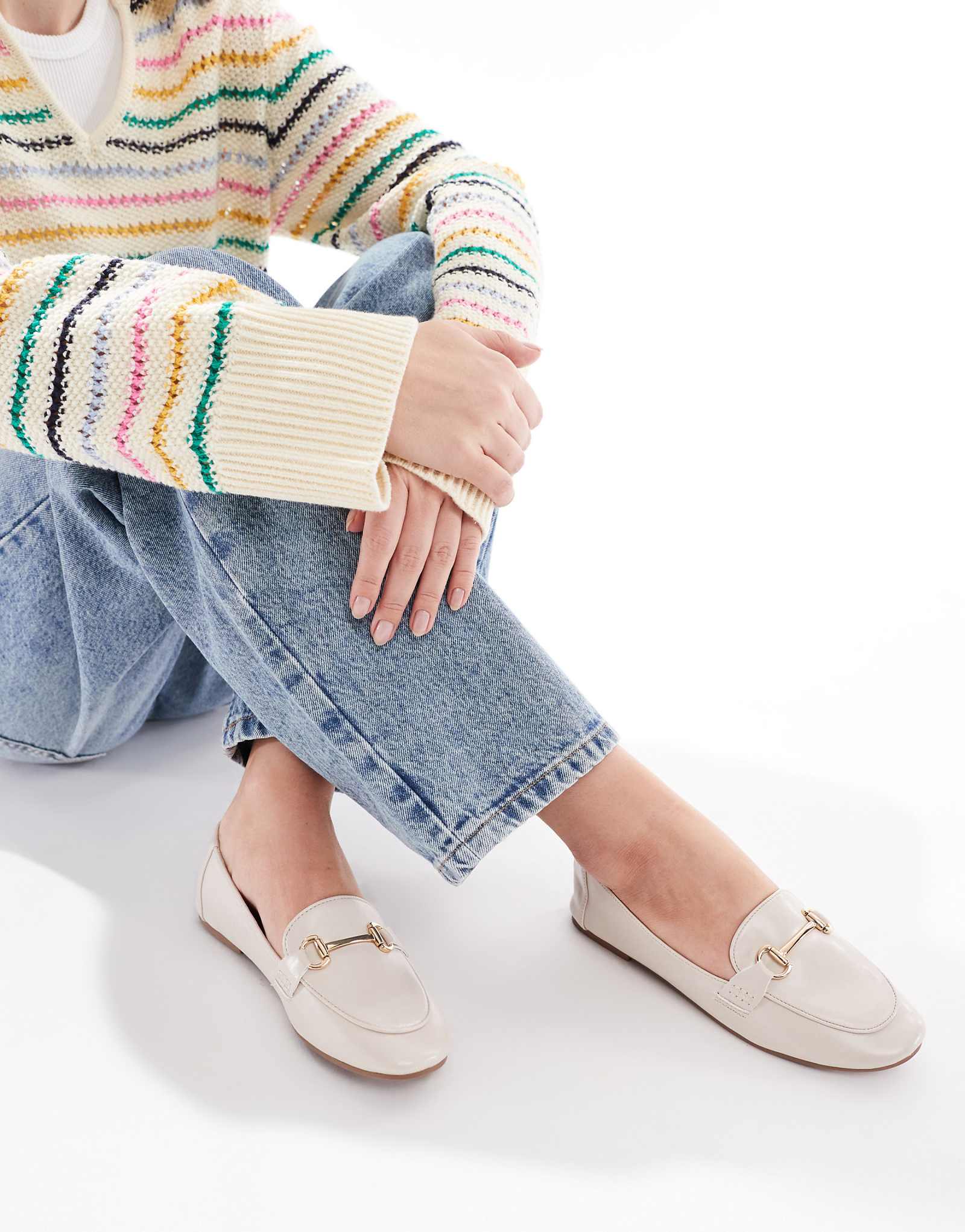 Мокасины с пряжкой London Rebel Nori кремового цвета 4590₽