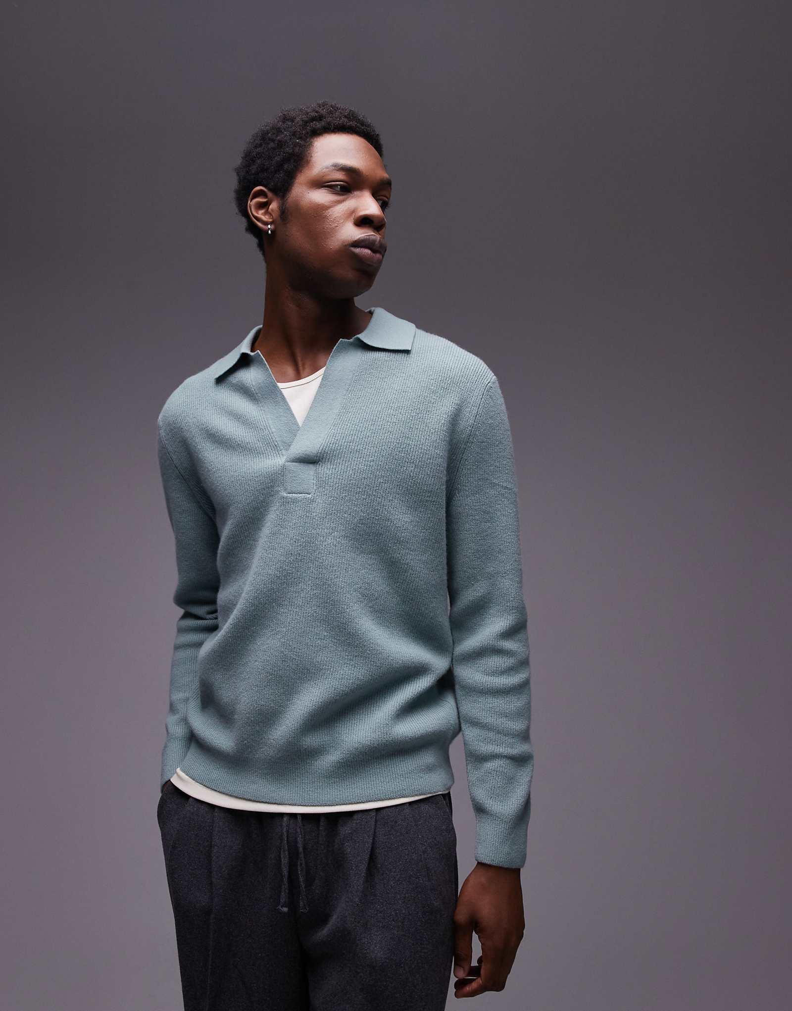 Вязаный свитер поло Mango бледно-зеленого цвета 11990₽