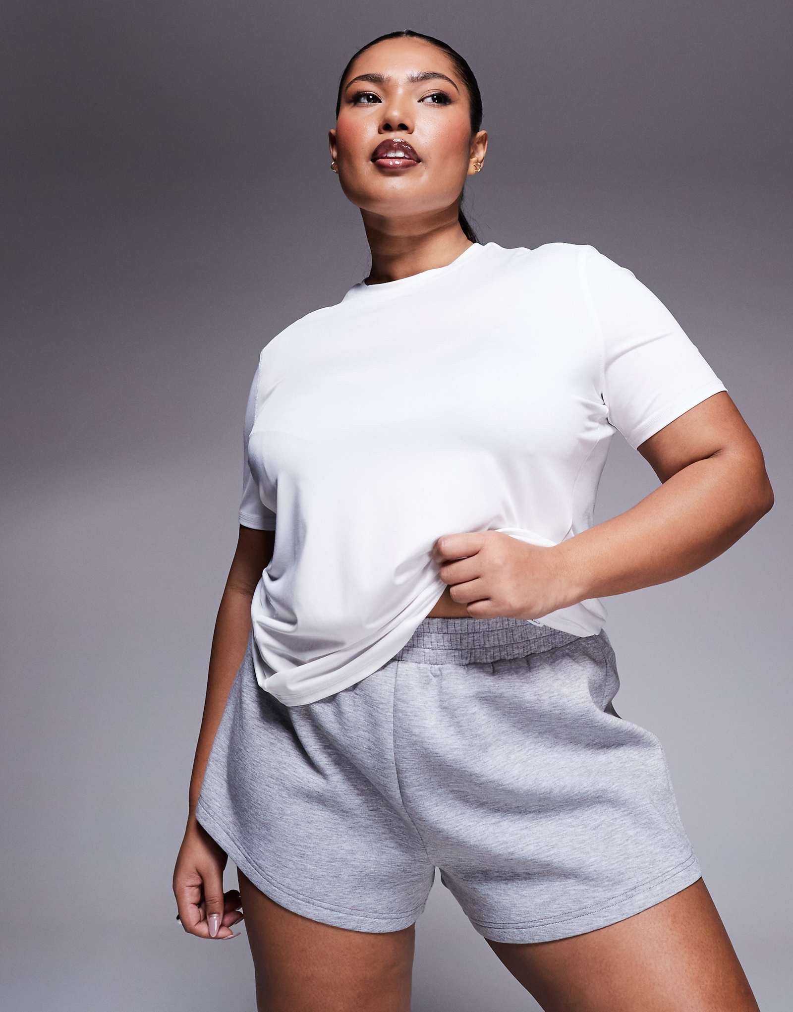 Спортивные шорты Curve Icon performance 4505 из серого вереска 4590₽