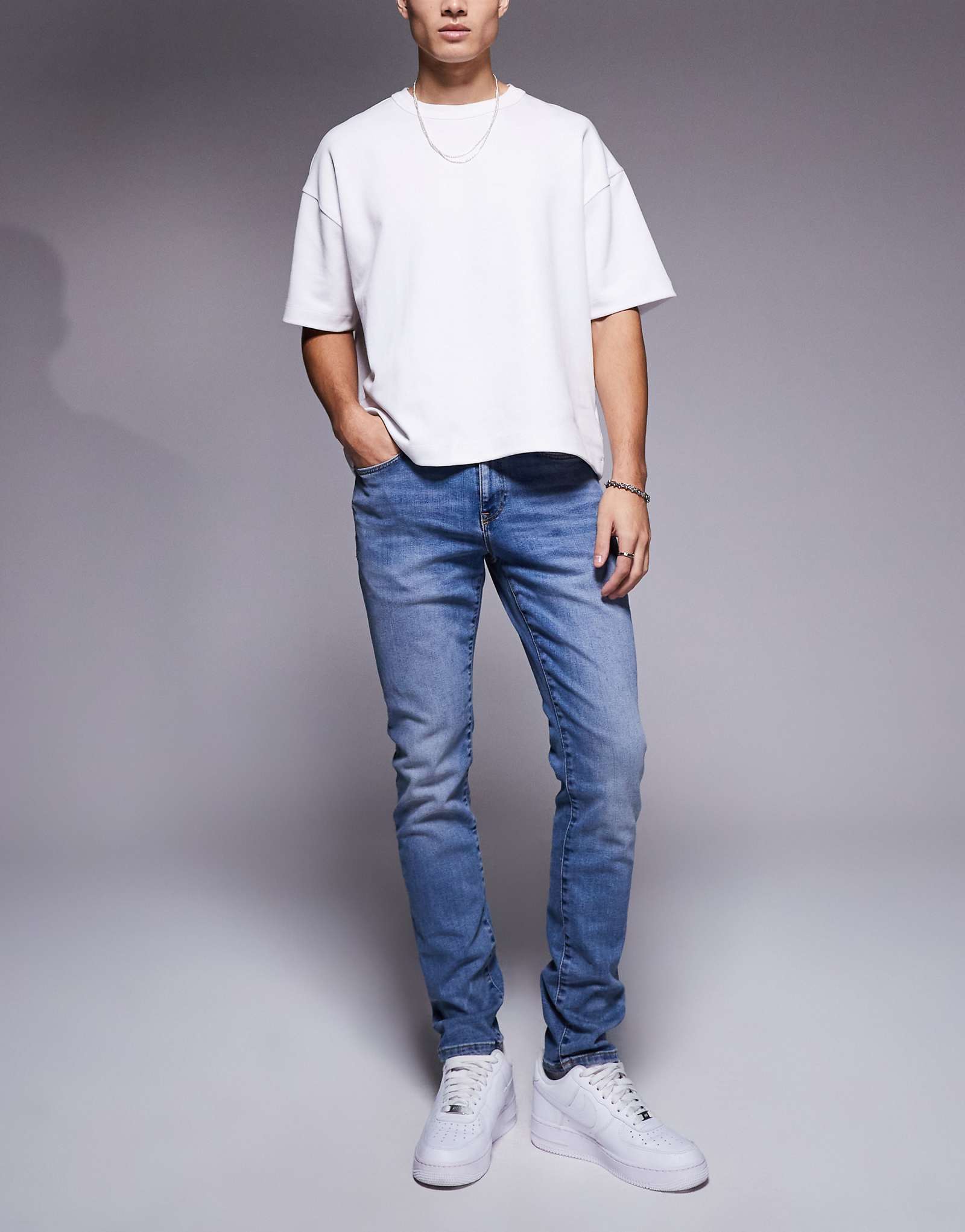 Джинсы-скинни River Island темно-синего цвета 10590₽