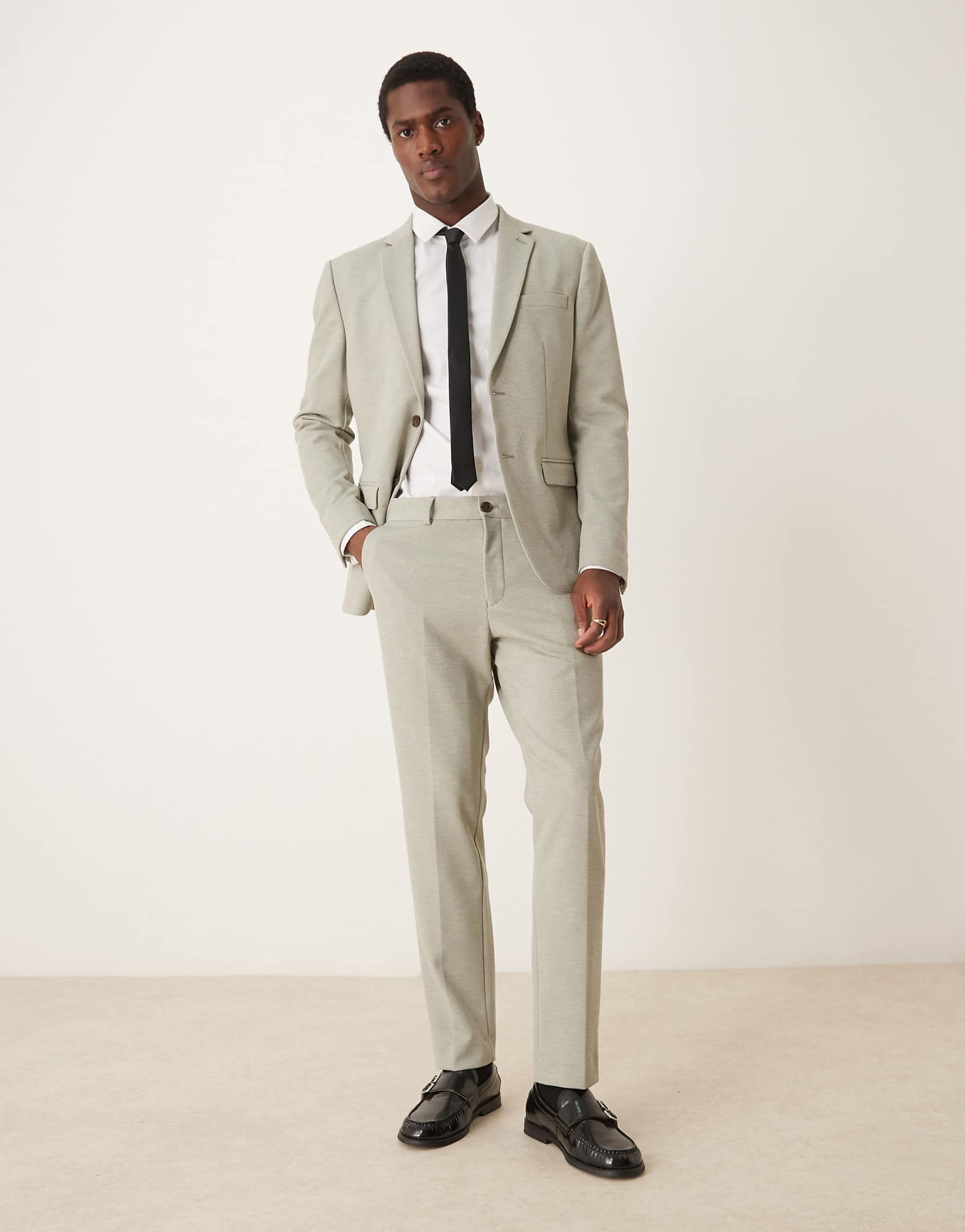 Выбранные брюки Homme Aitor обычного кроя зеленого цвета 23490₽